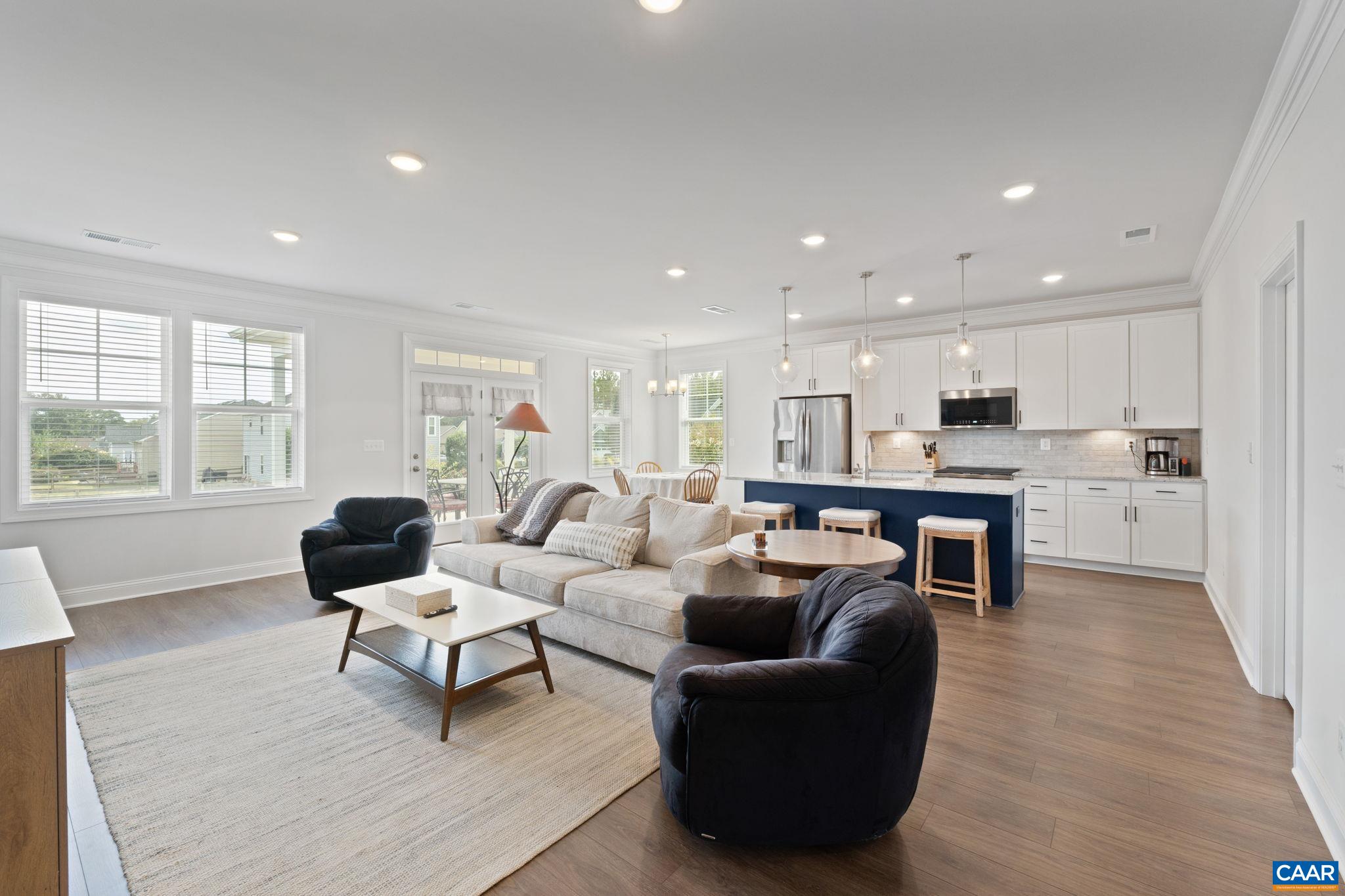 24 TURKEY TROT CT