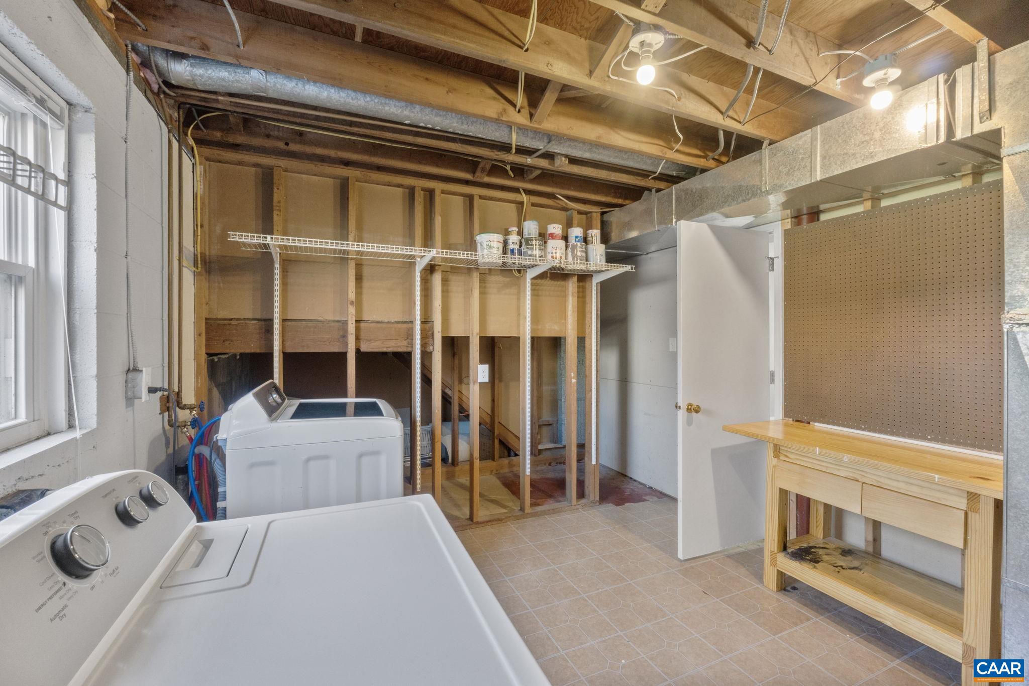 2310 WAYNE AVE