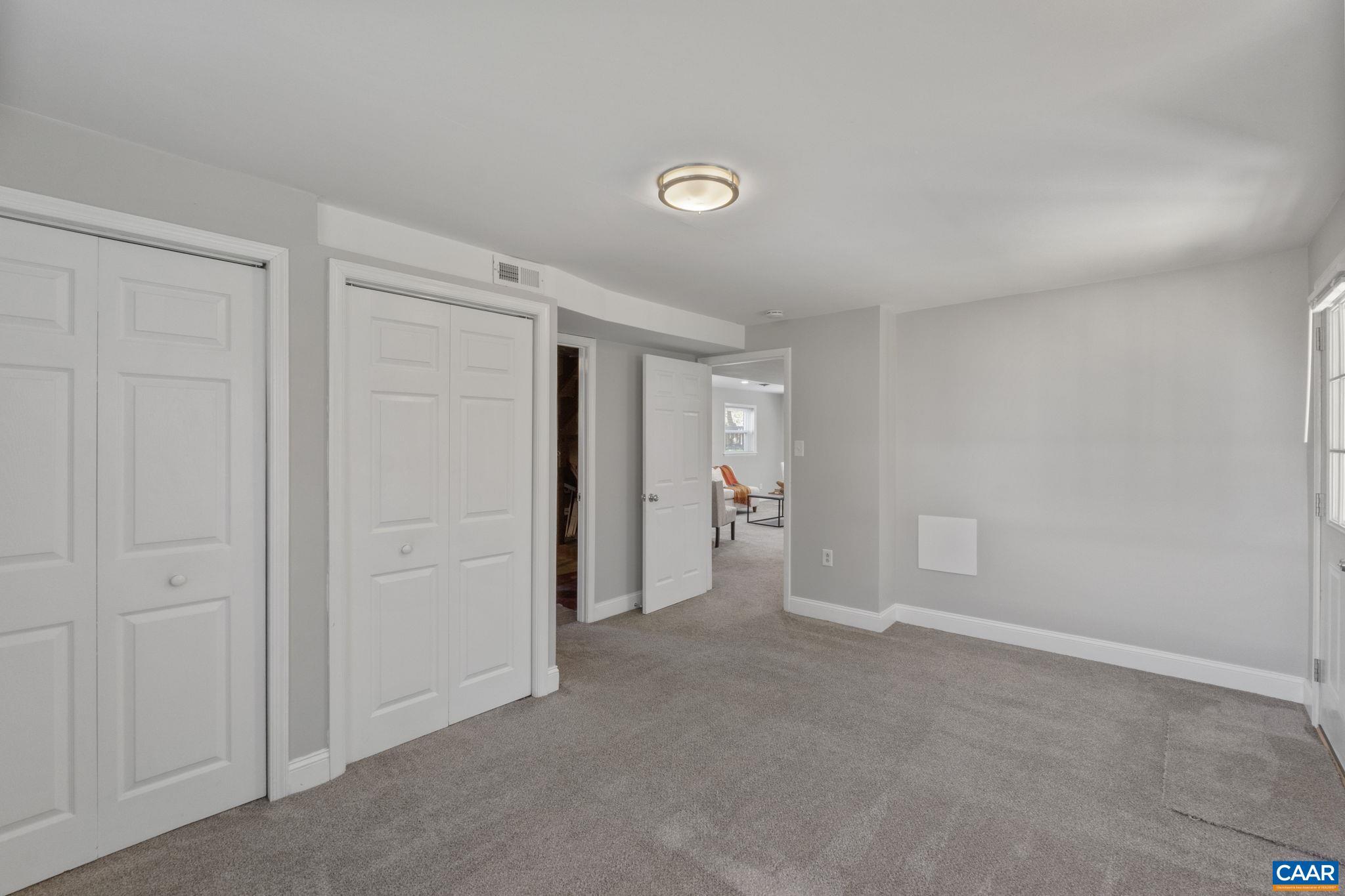 2310 WAYNE AVE