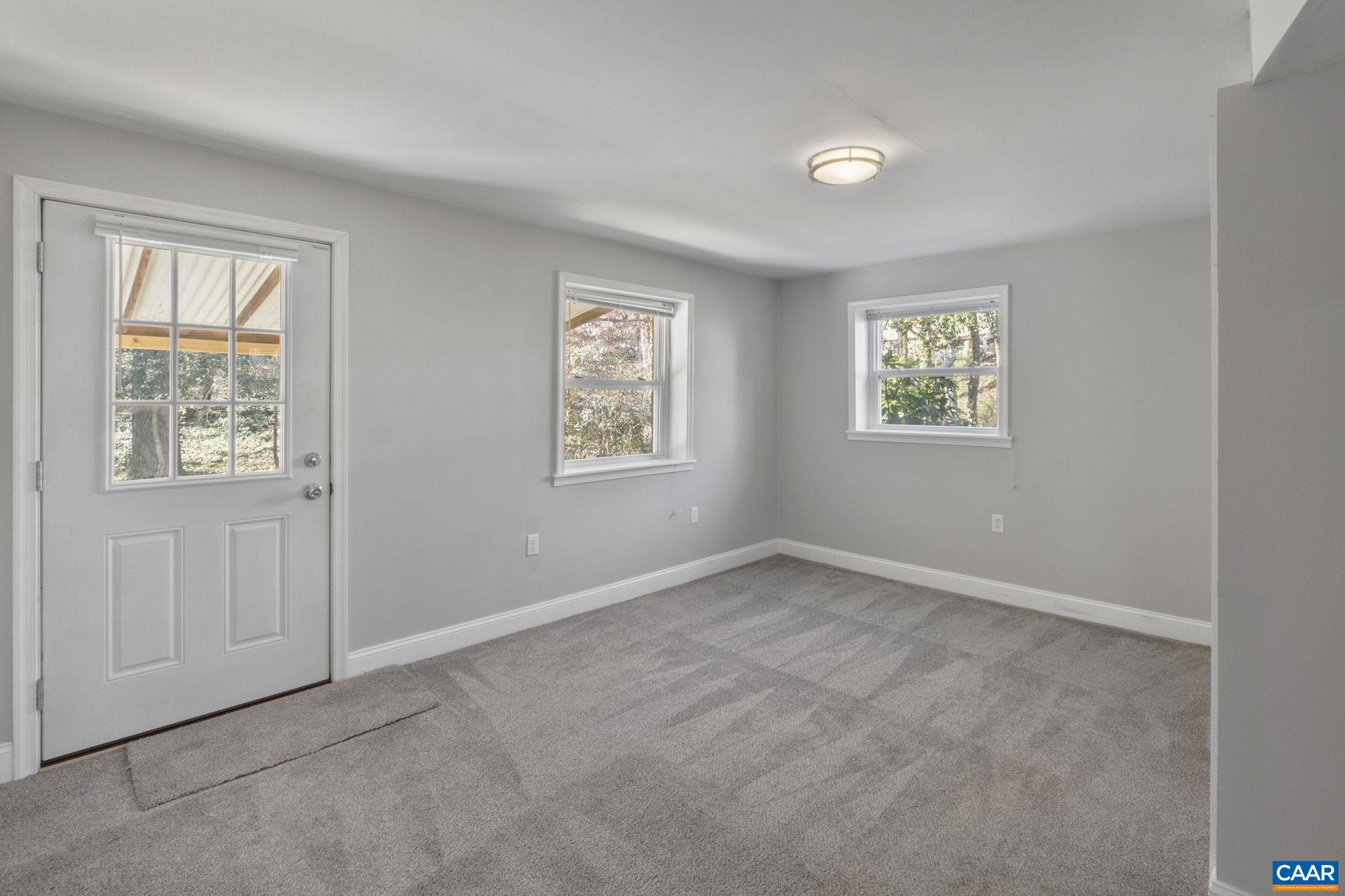 2310 WAYNE AVE