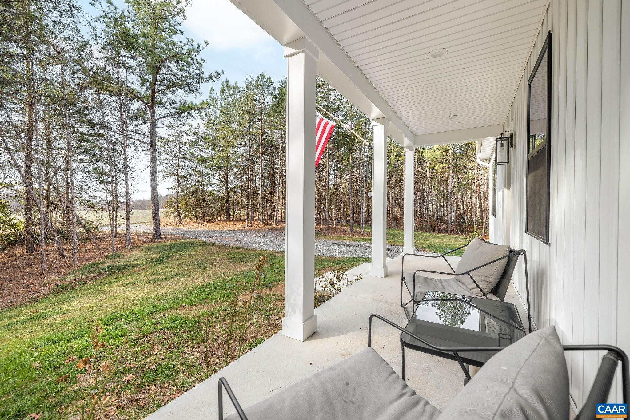1229 PEACH GROVE RD