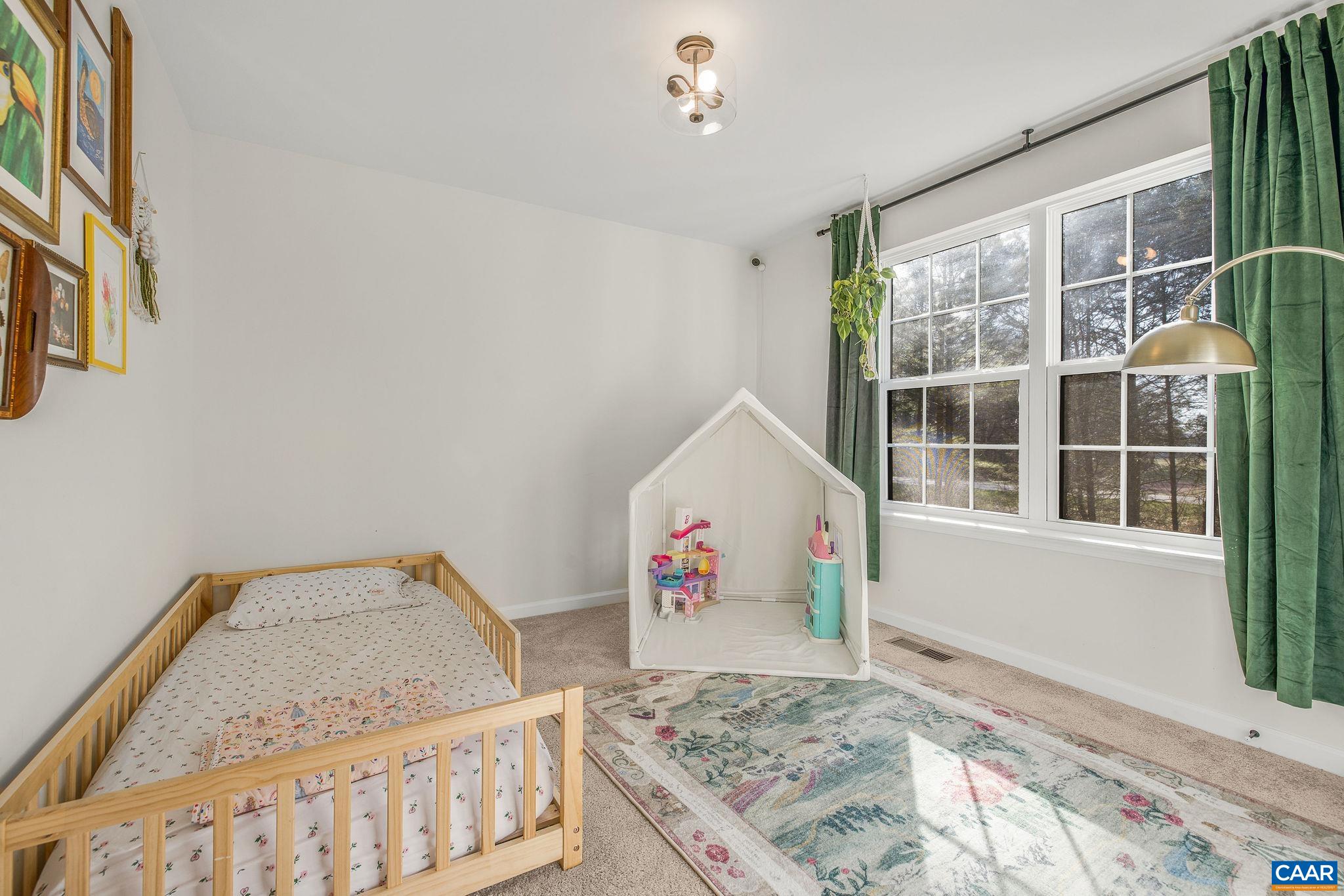 1229 PEACH GROVE RD