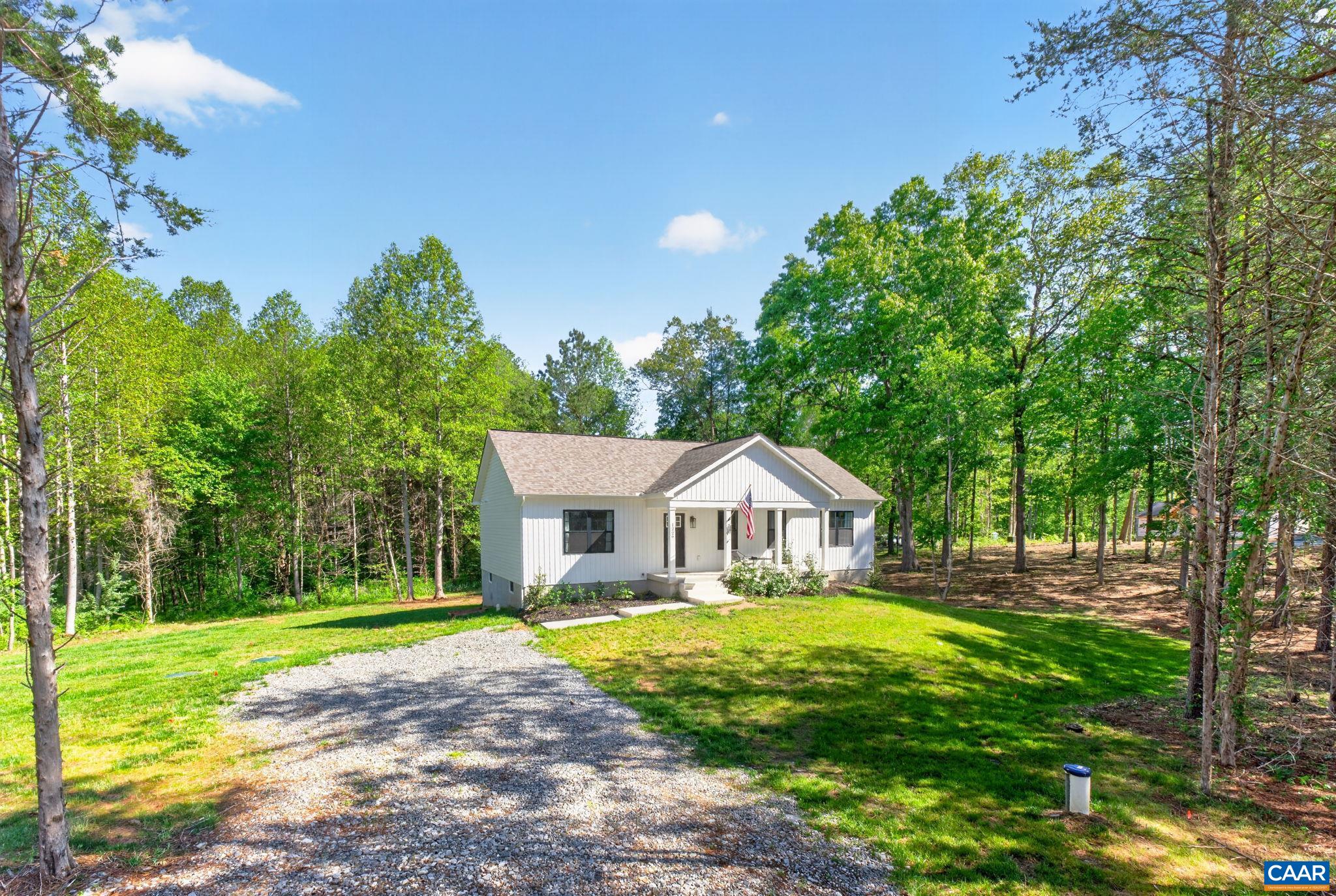 1229 PEACH GROVE RD