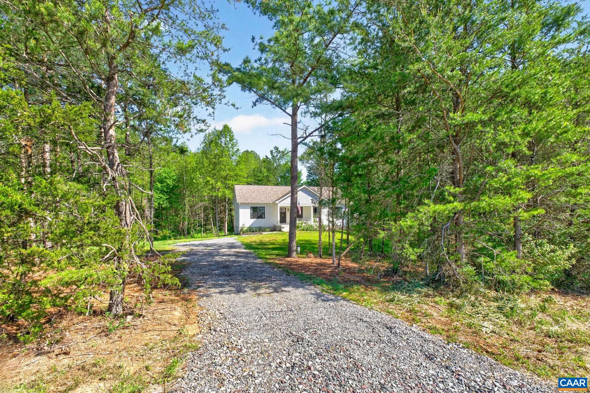 1229 PEACH GROVE RD