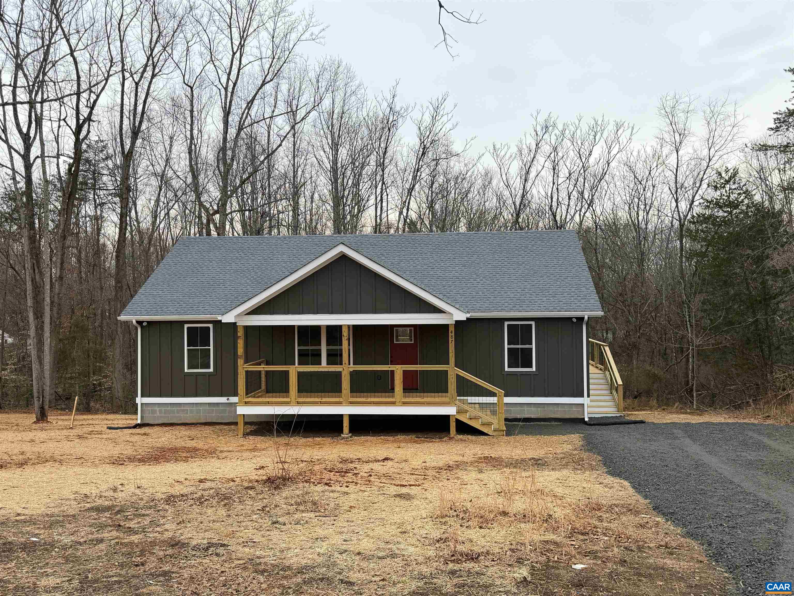 487 MONTREAL LN