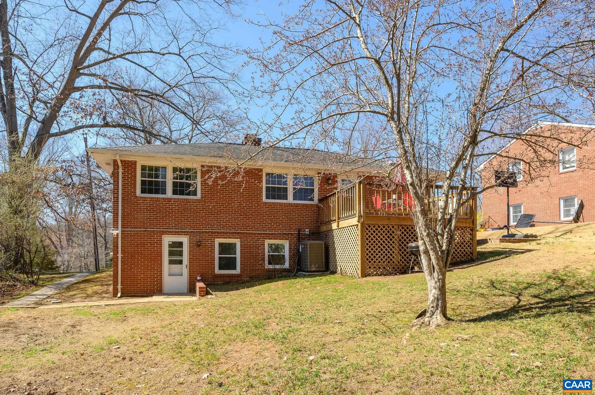2726 MCELROY DR
