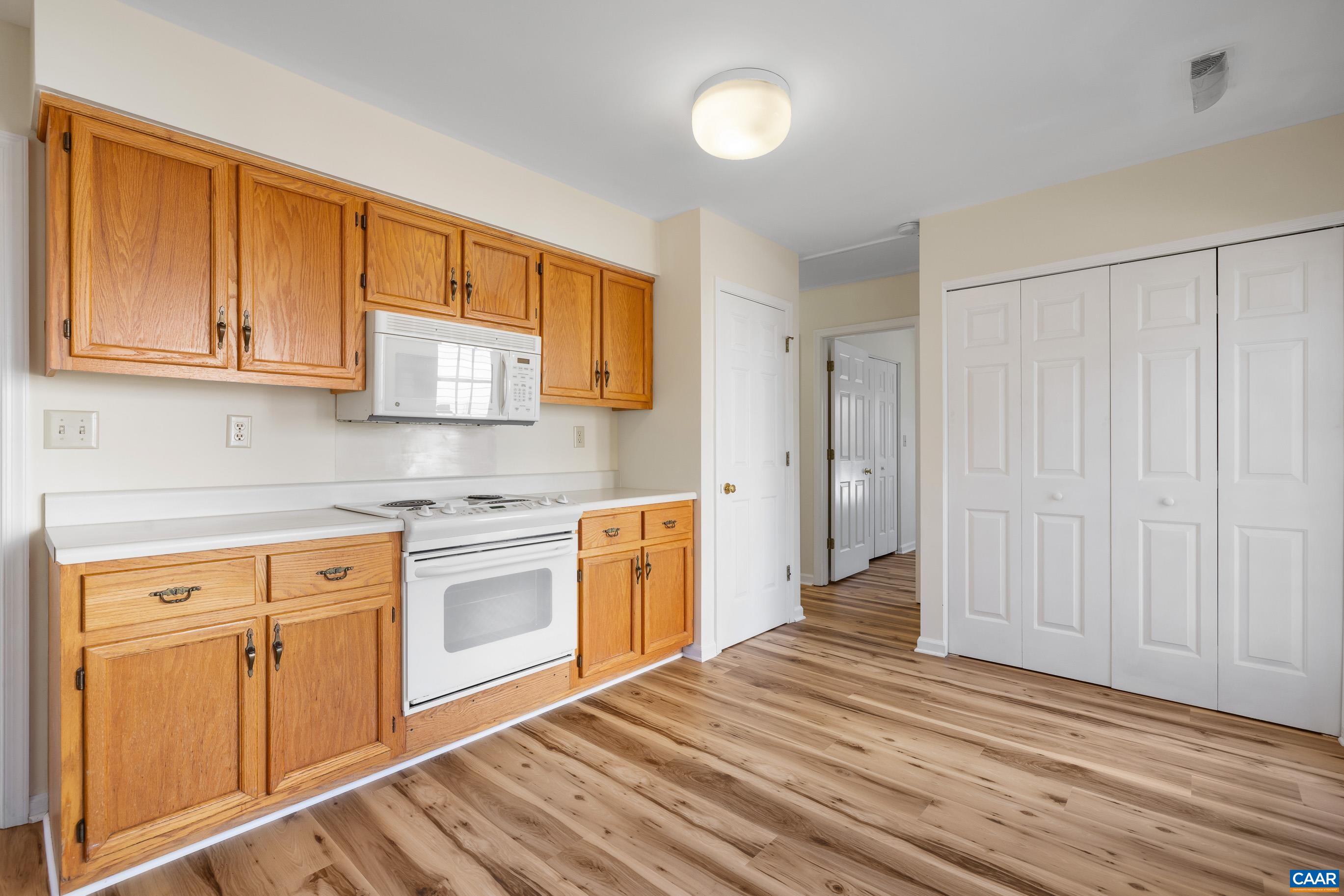 3041 COPPER KNOLL RD