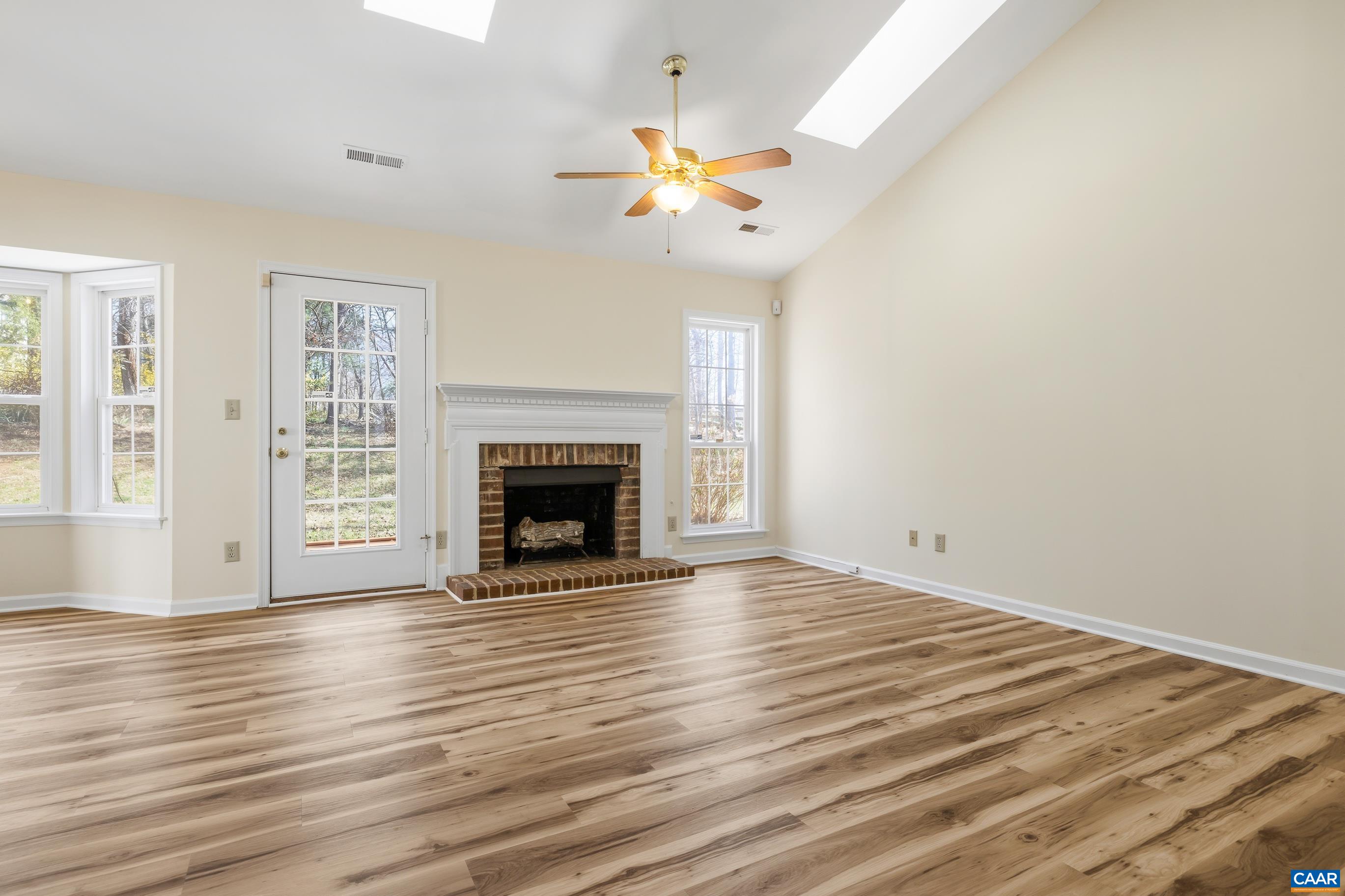 3041 COPPER KNOLL RD