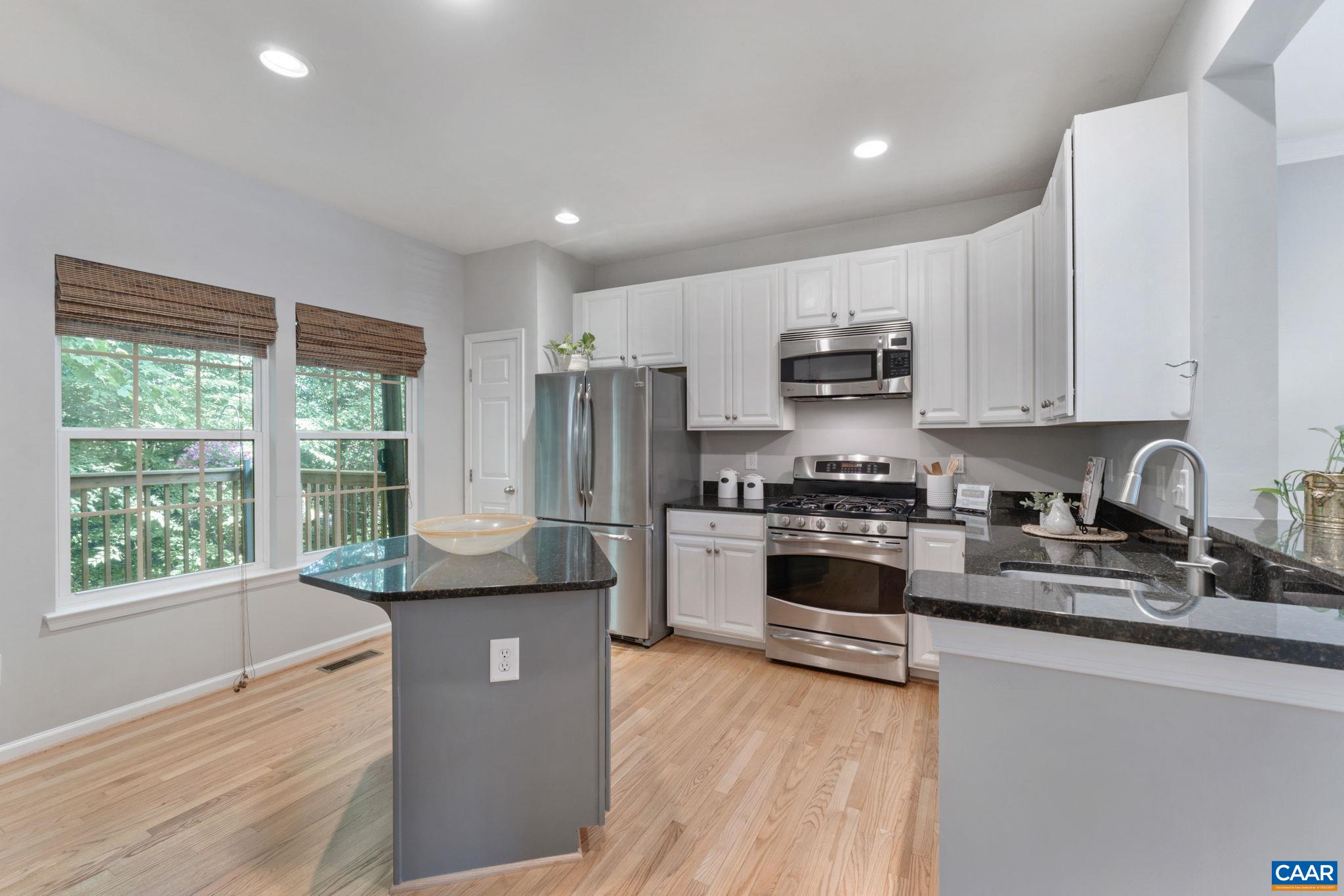 834 ROCK CREEK RD