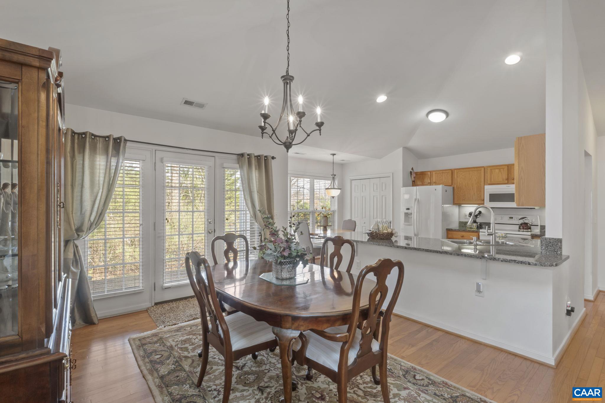 530 PEBBLE HILL CT