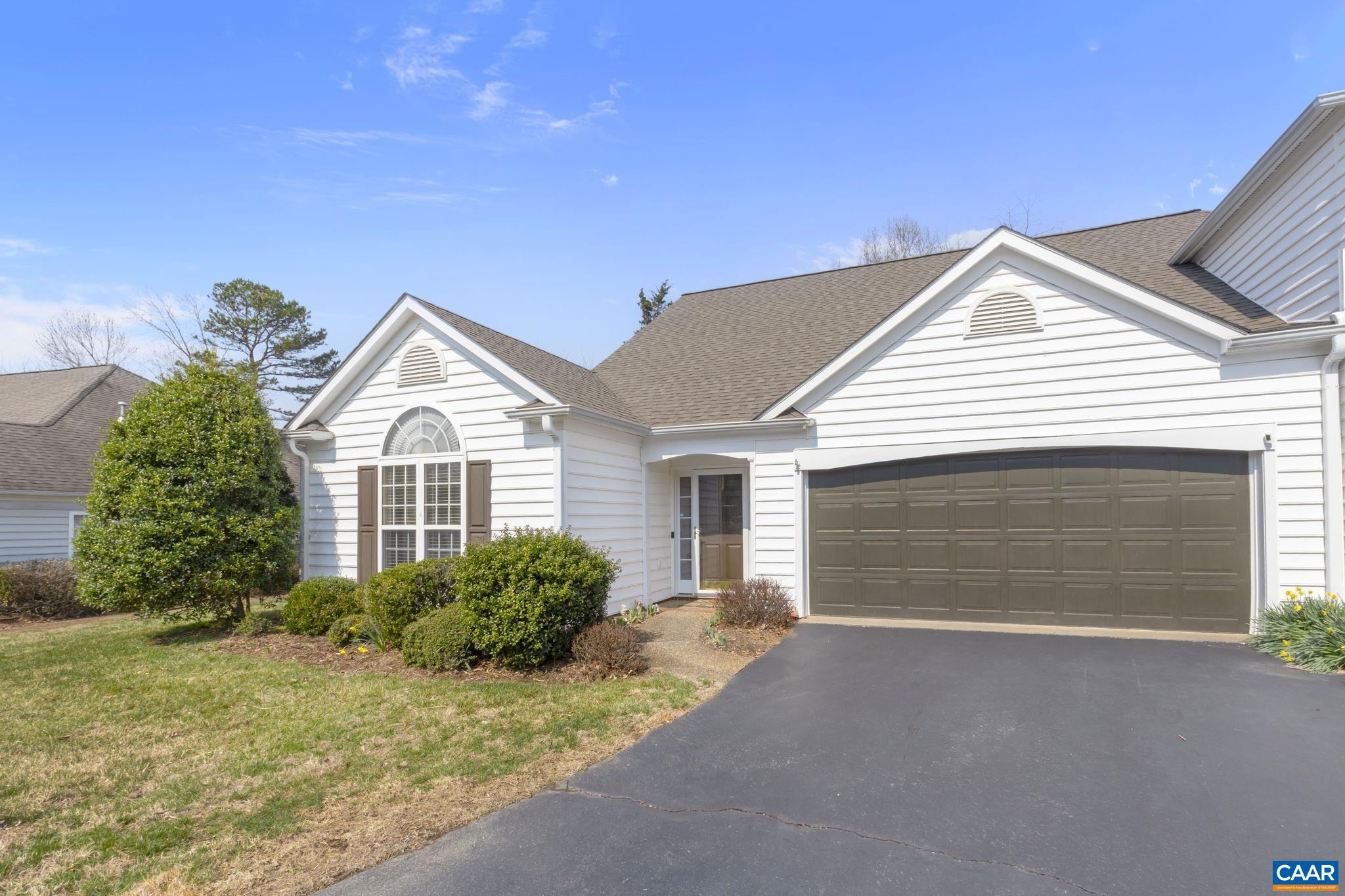 530 PEBBLE HILL CT