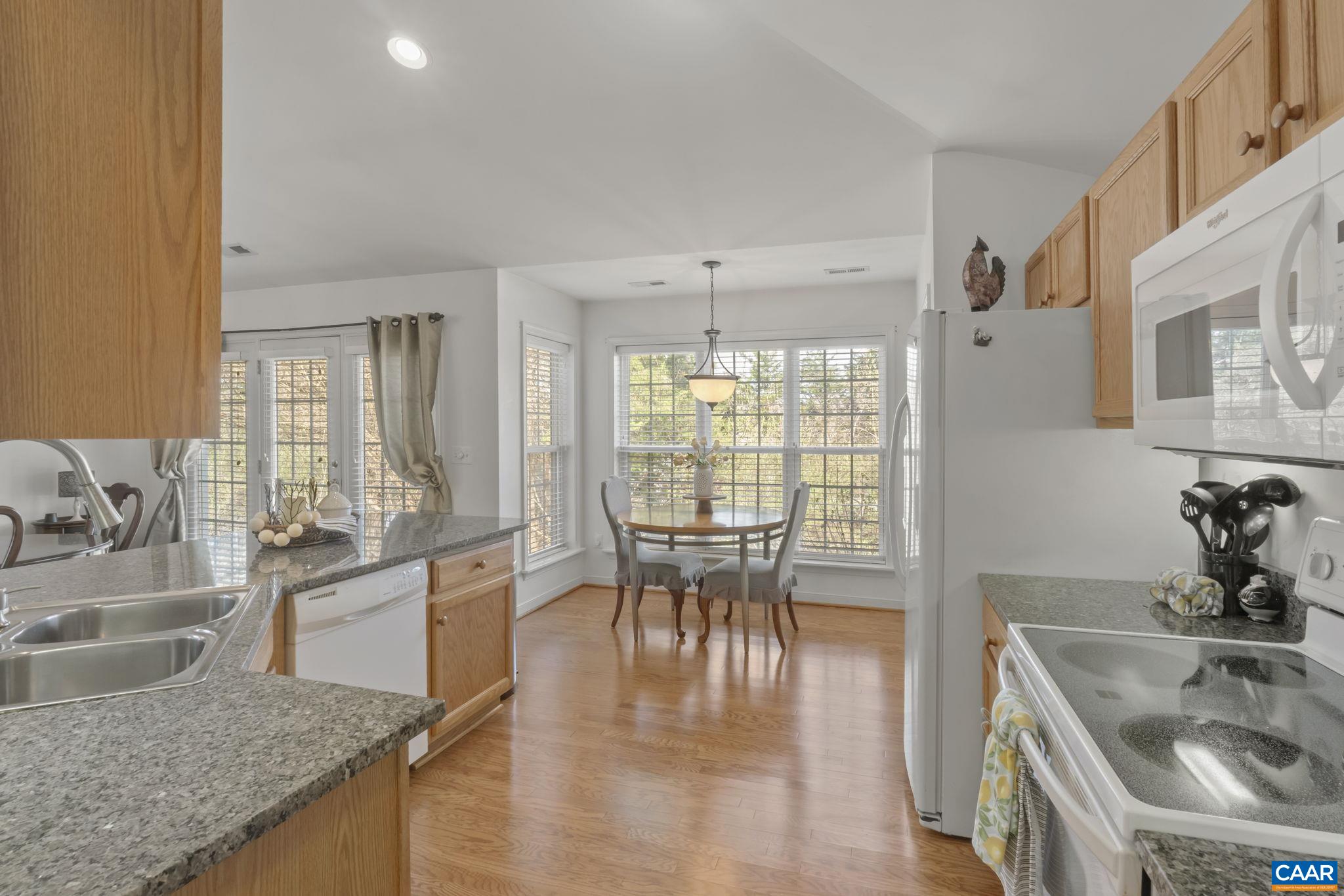 530 PEBBLE HILL CT