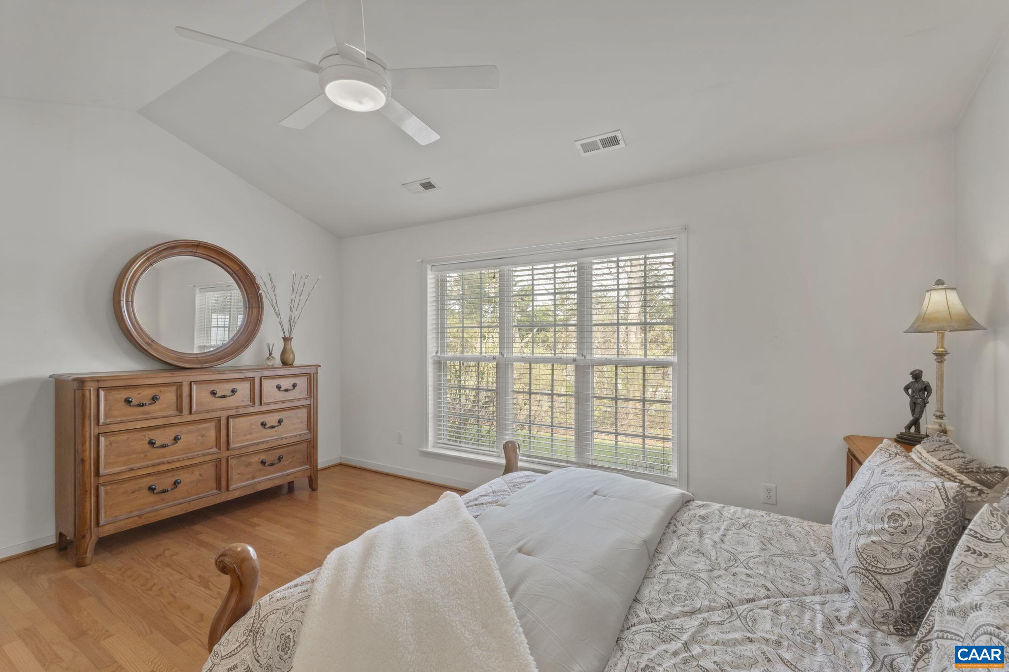 530 PEBBLE HILL CT