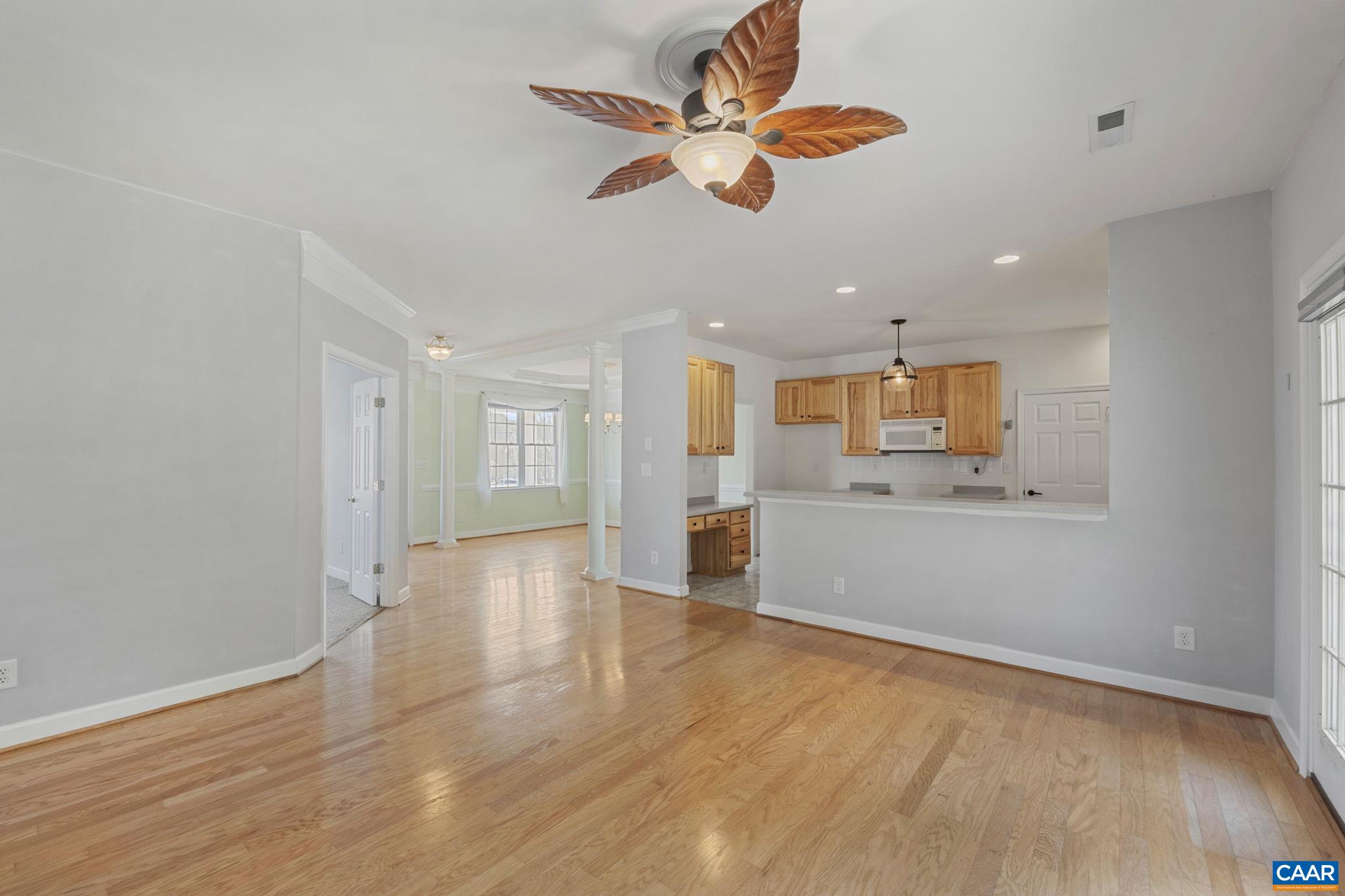 1118 RUSTIC WILLOW LN