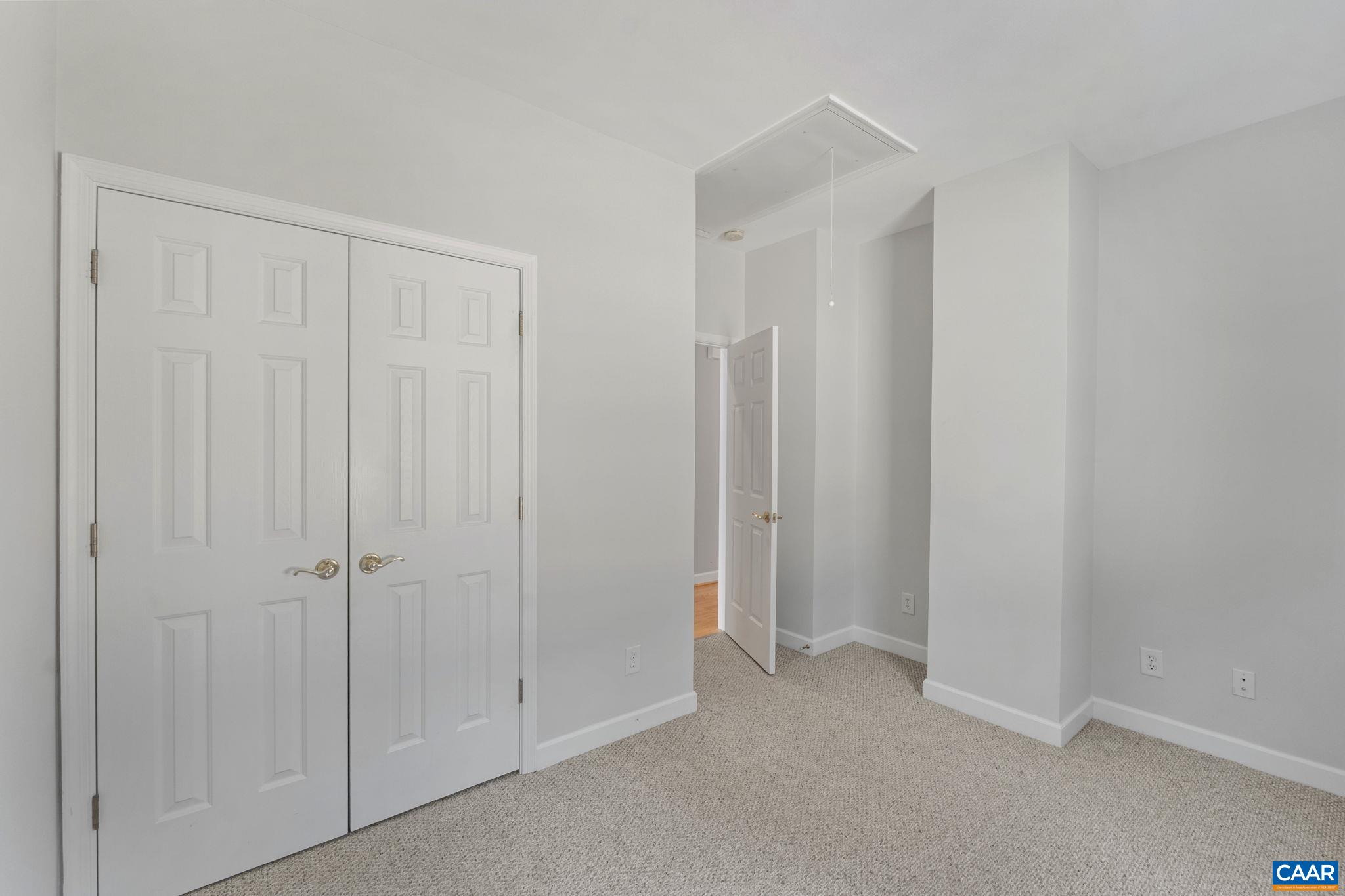 1118 RUSTIC WILLOW LN