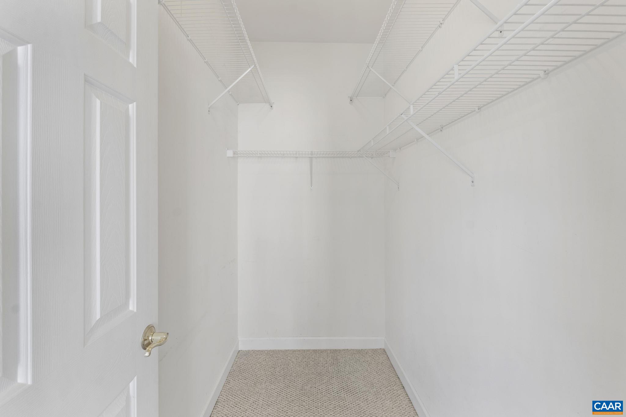 1118 RUSTIC WILLOW LN