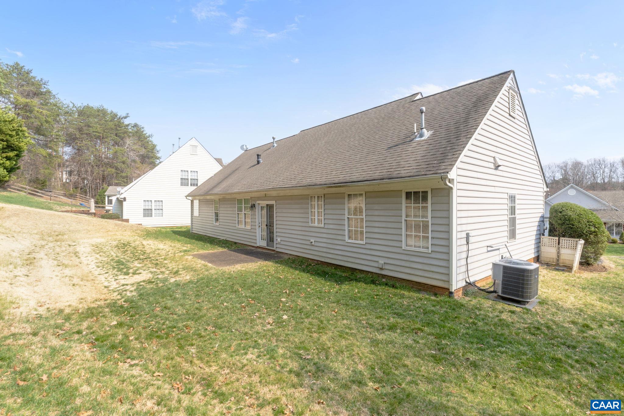 1118 RUSTIC WILLOW LN