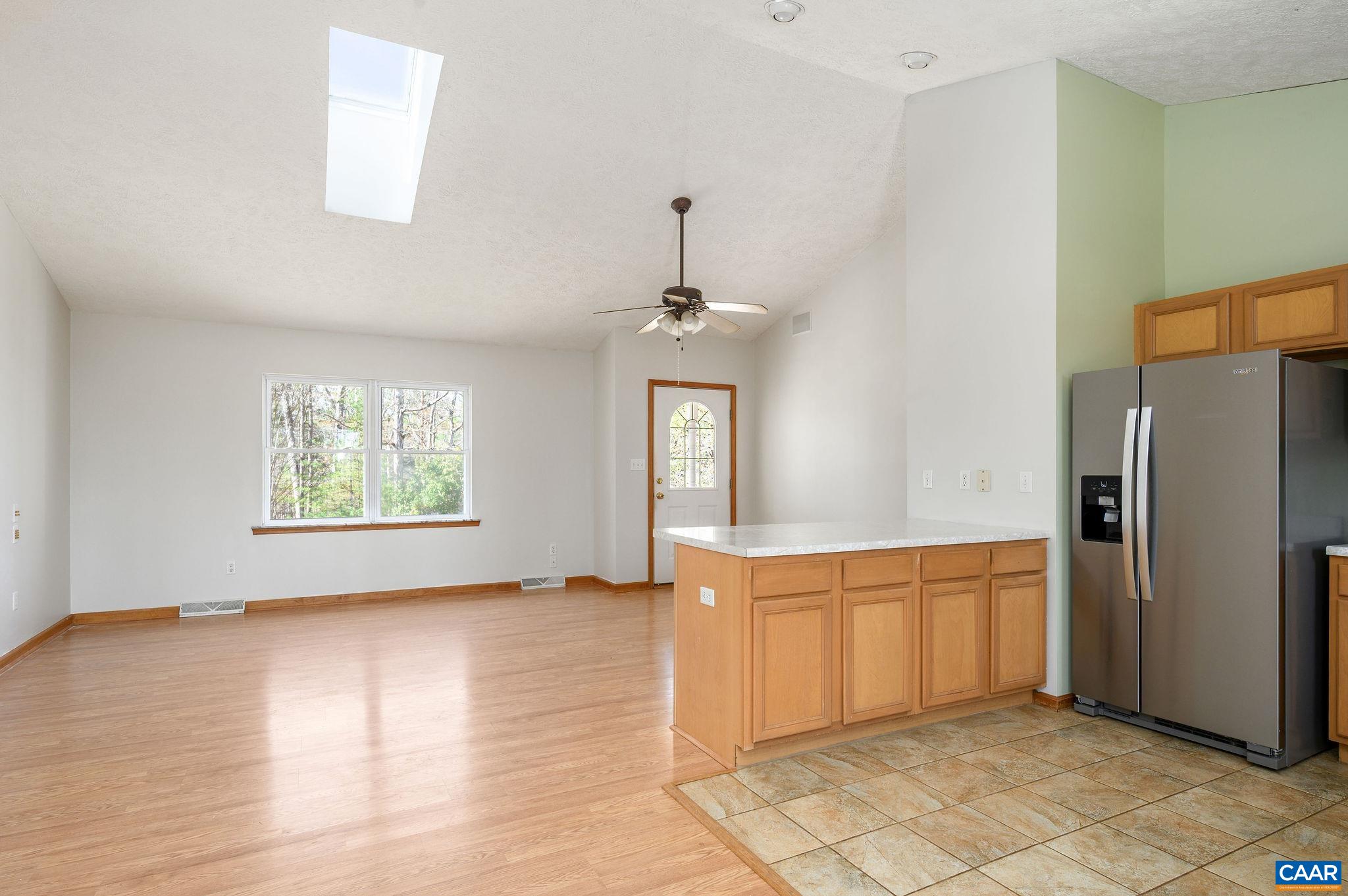 5 CHIPPEWA LN