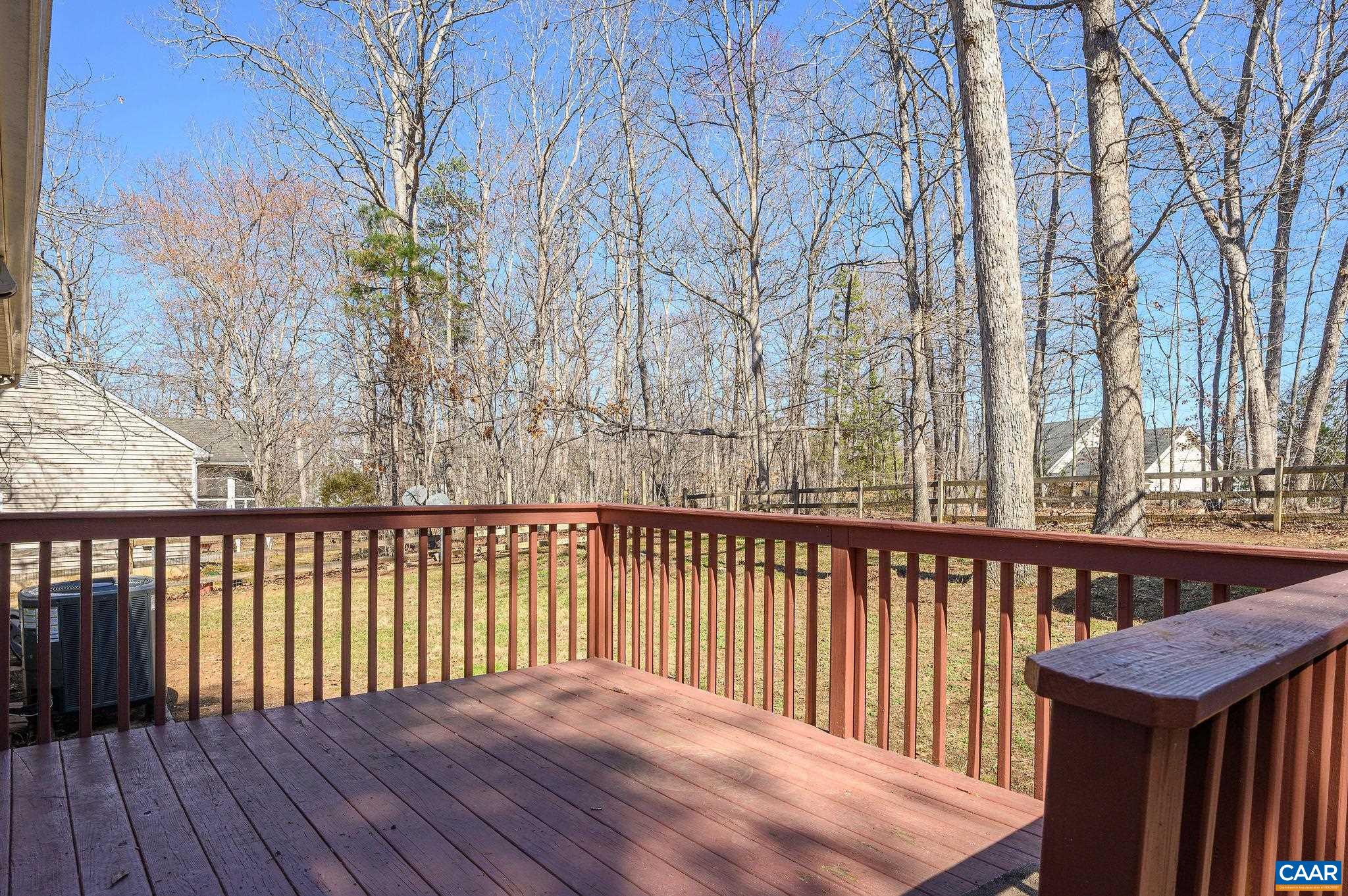 5 CHIPPEWA LN