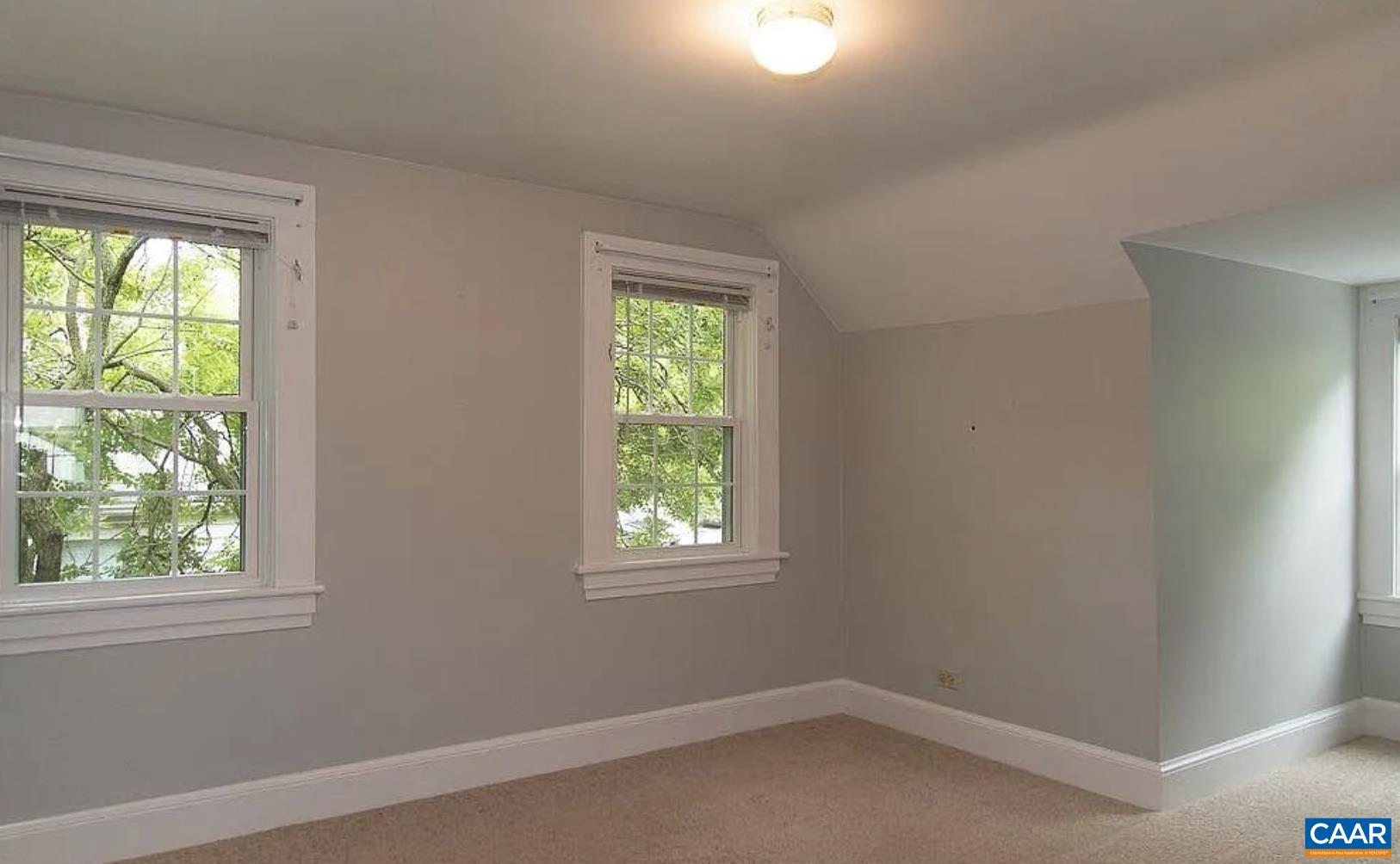 1419 CHERRY AVE
