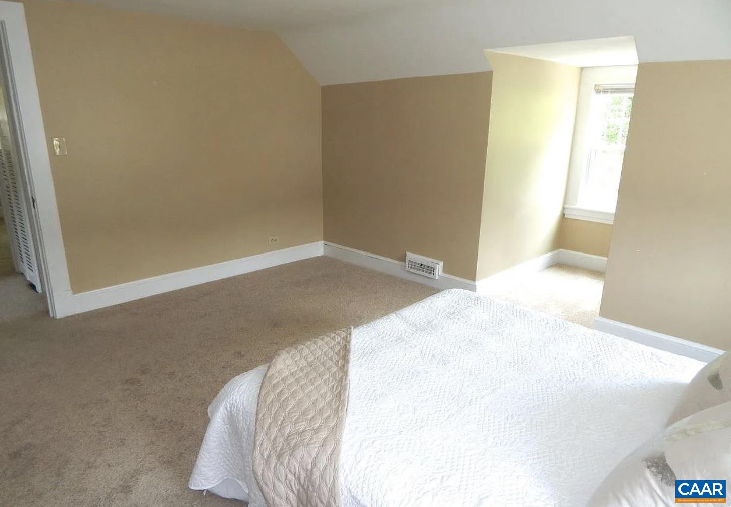 1419 CHERRY AVE