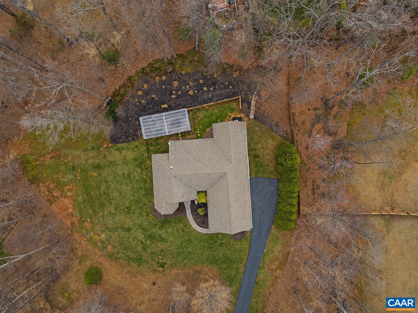 612 LONDON CT