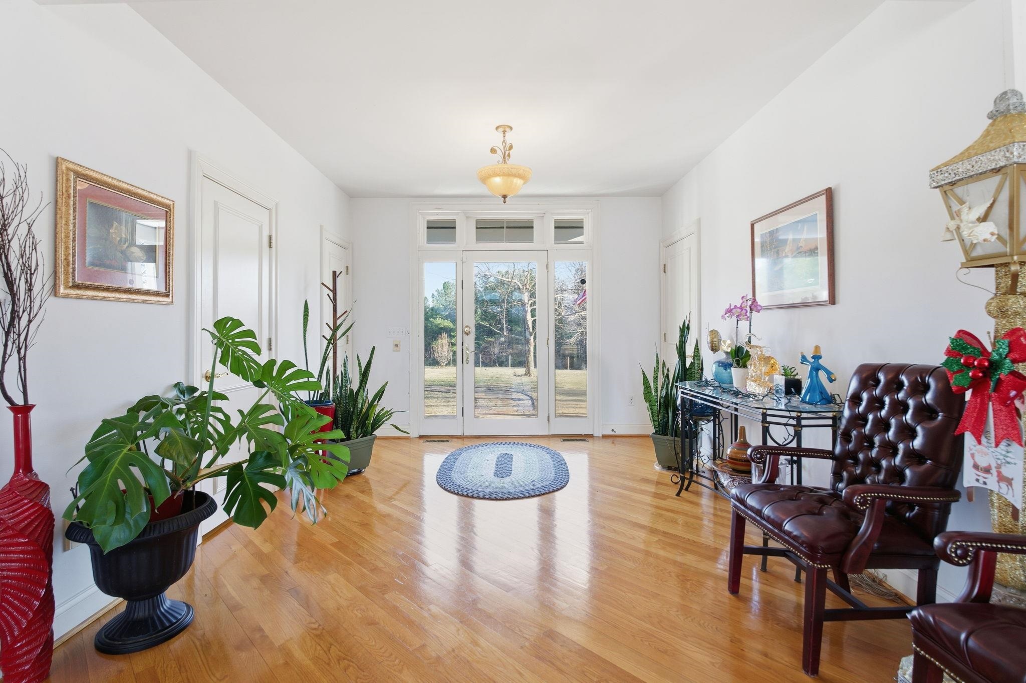 436 CHIMNEY ROCK RD