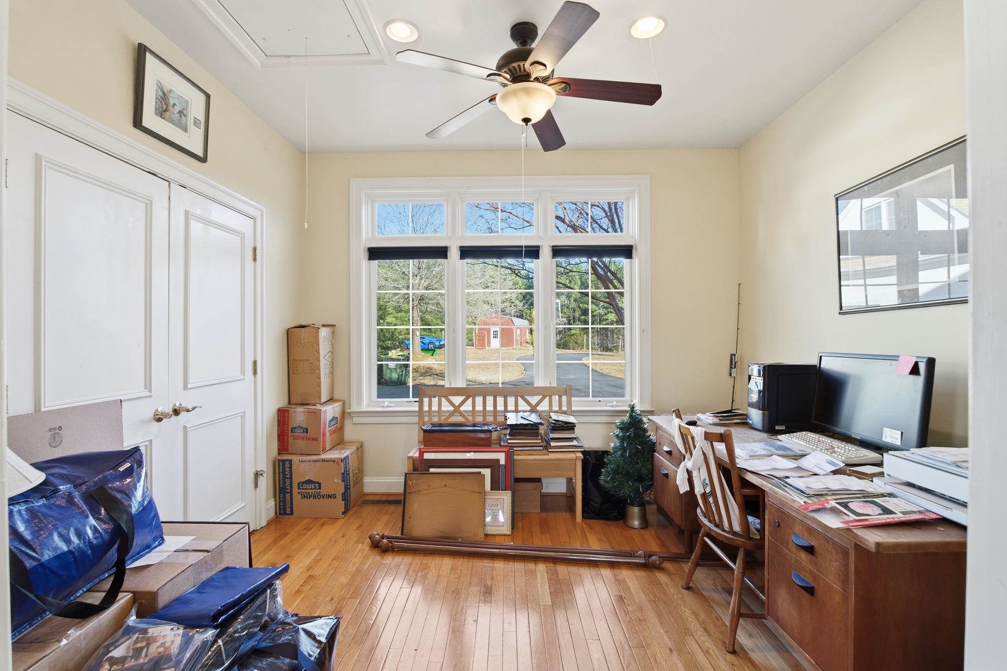 436 CHIMNEY ROCK RD