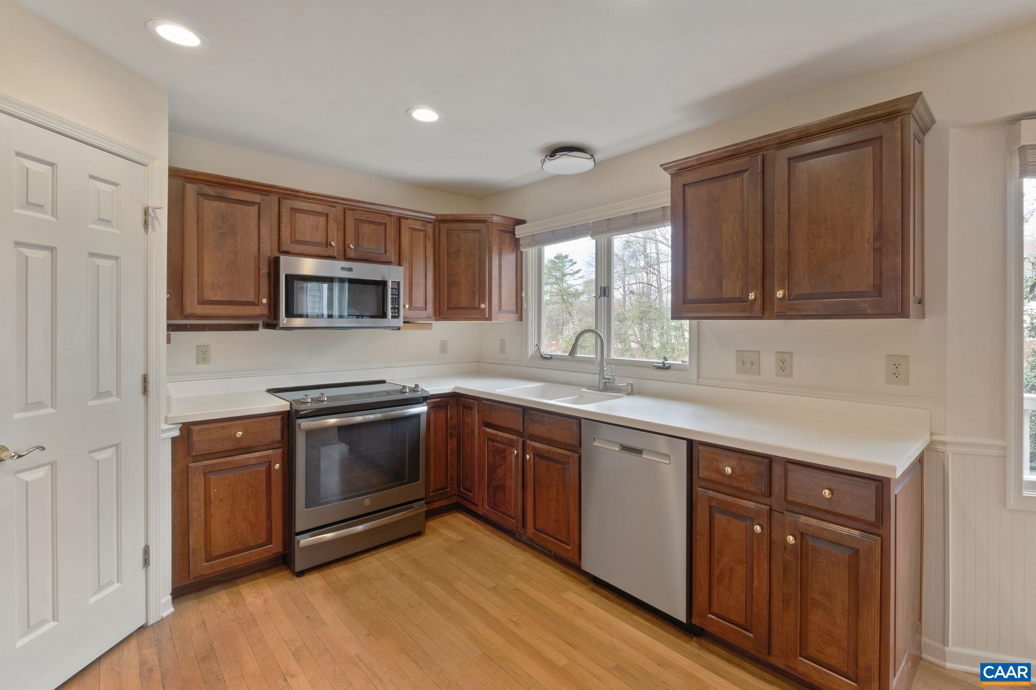 3206 POPLAR RIDGE RD