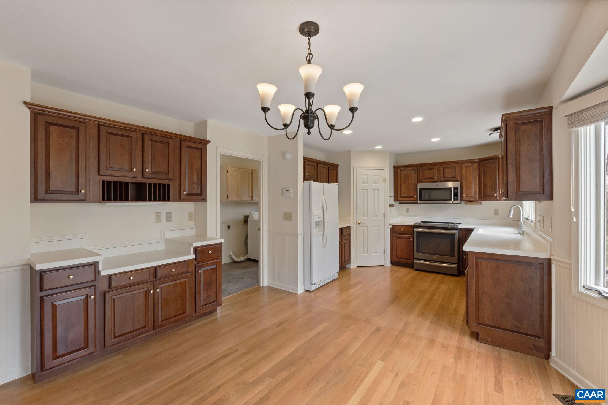 3206 POPLAR RIDGE RD