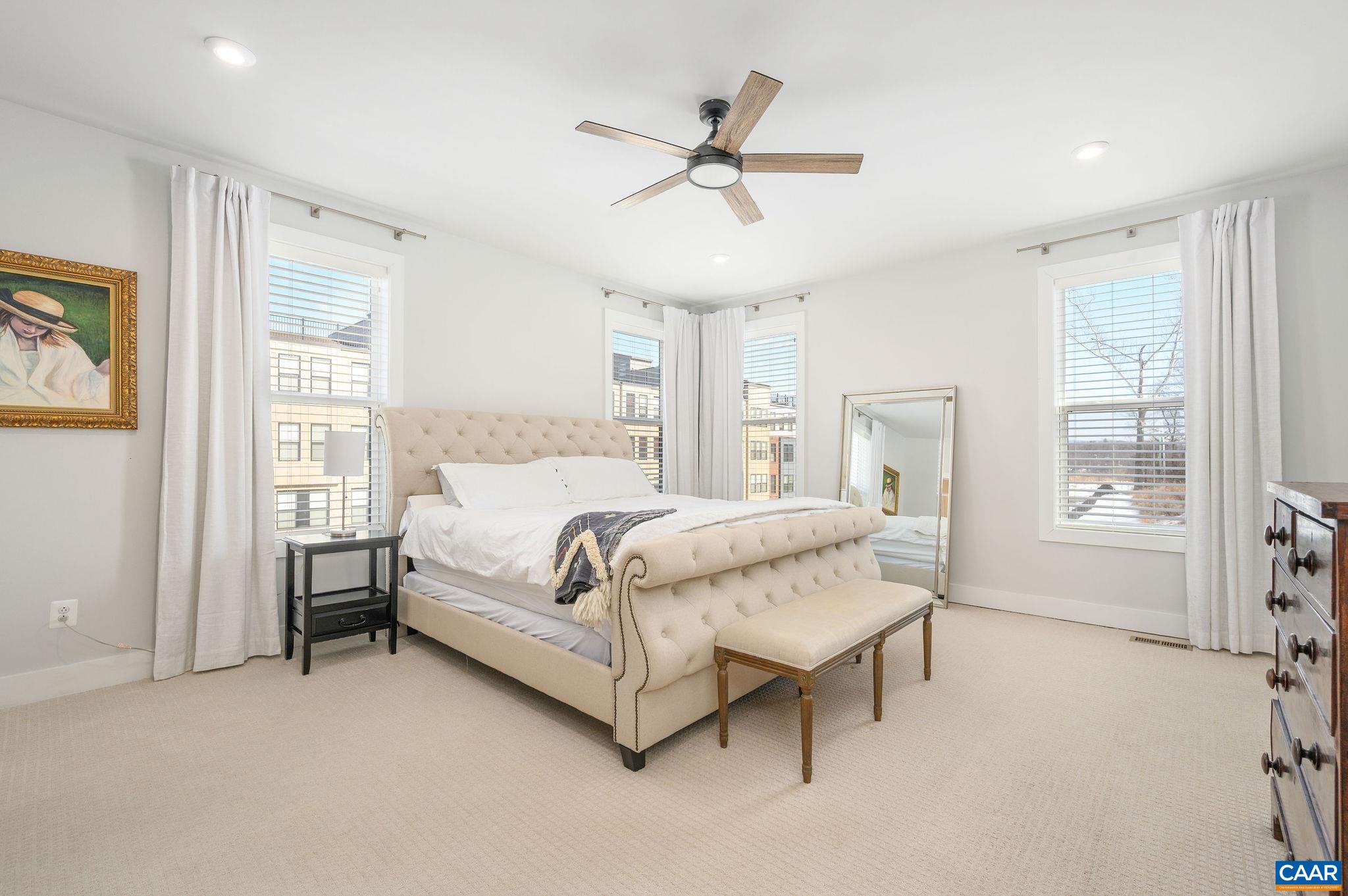 602 NOUSH CT Unit: B