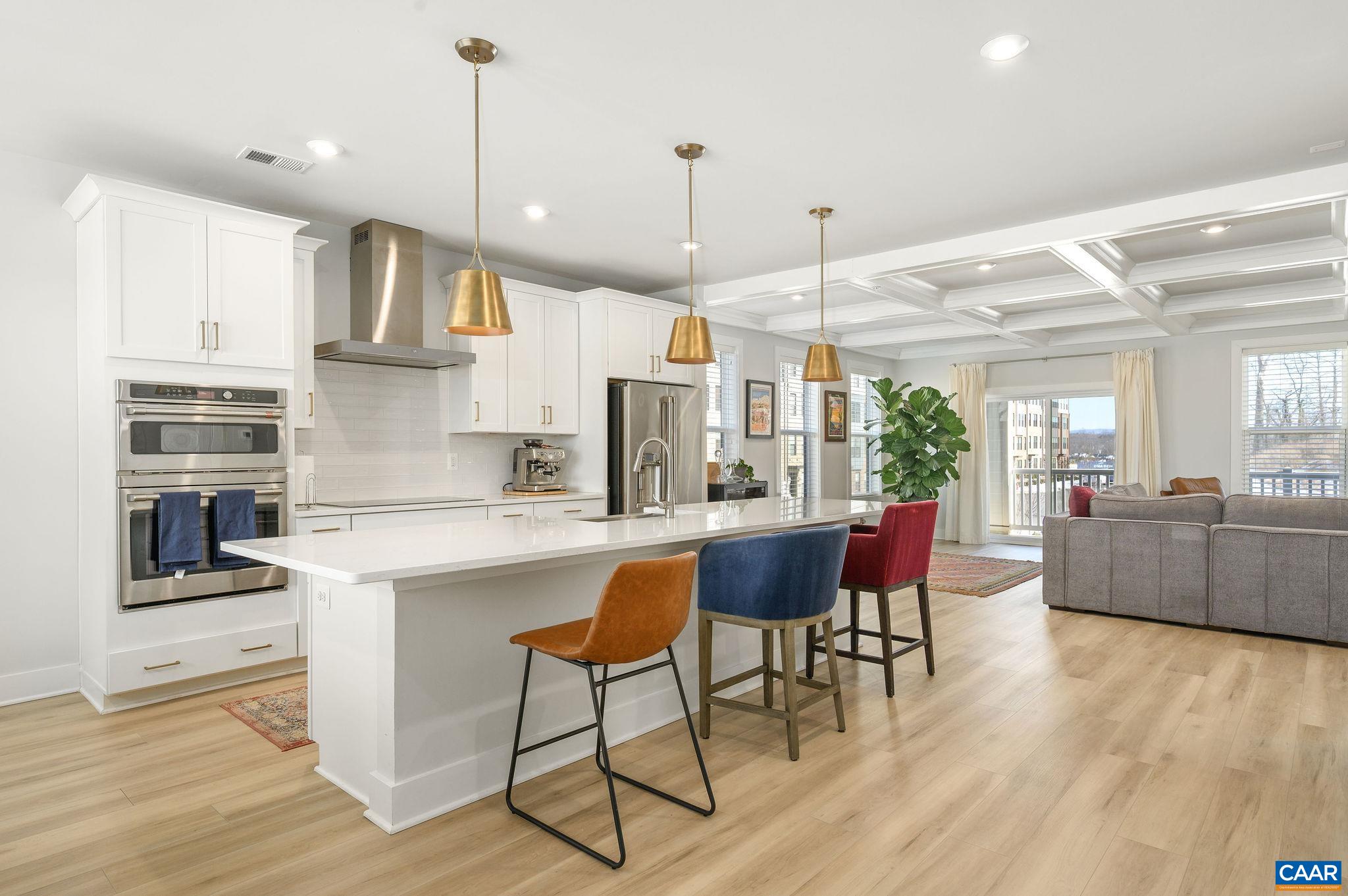 602 NOUSH CT Unit: B