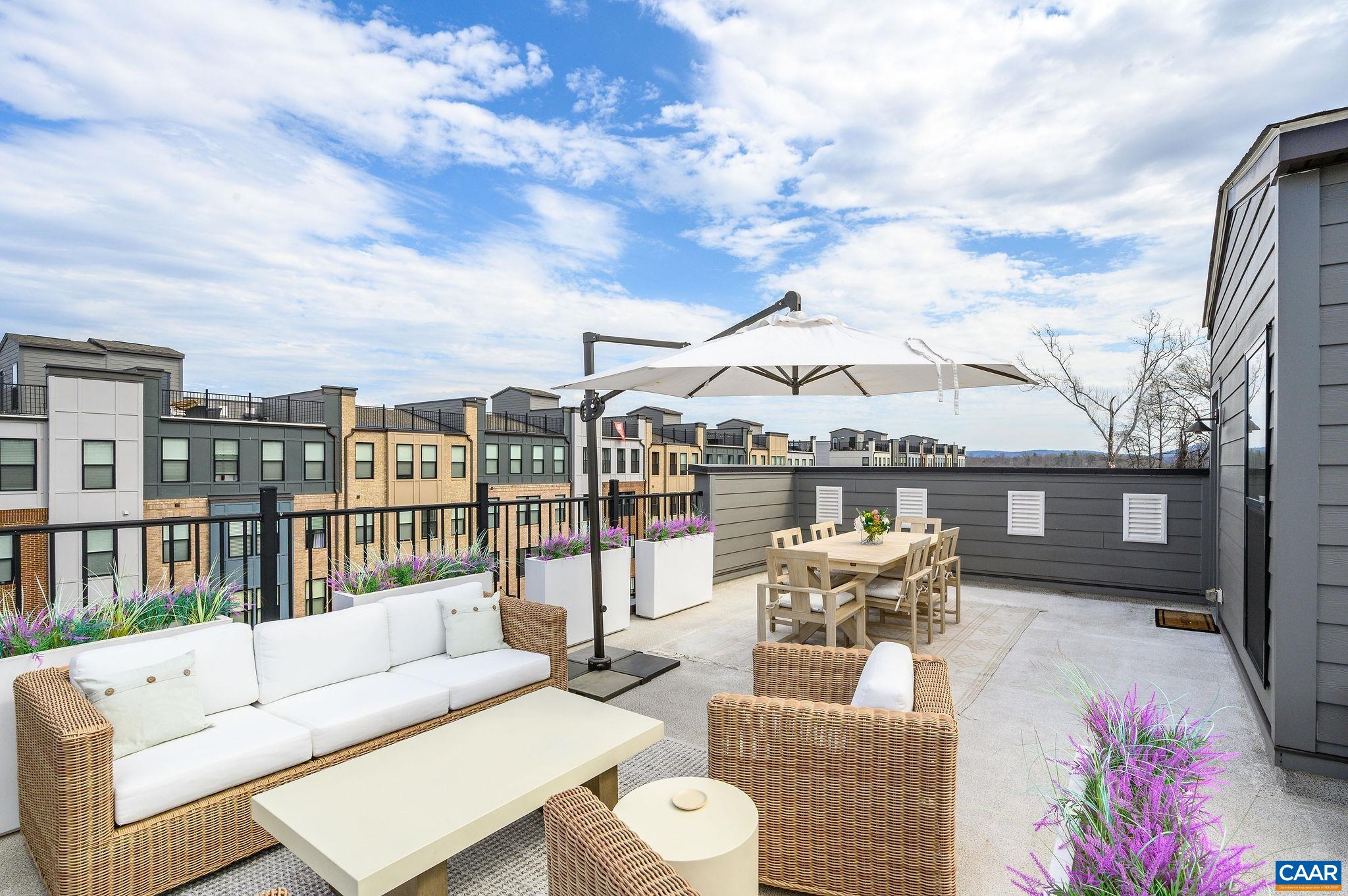 602 NOUSH CT Unit: B