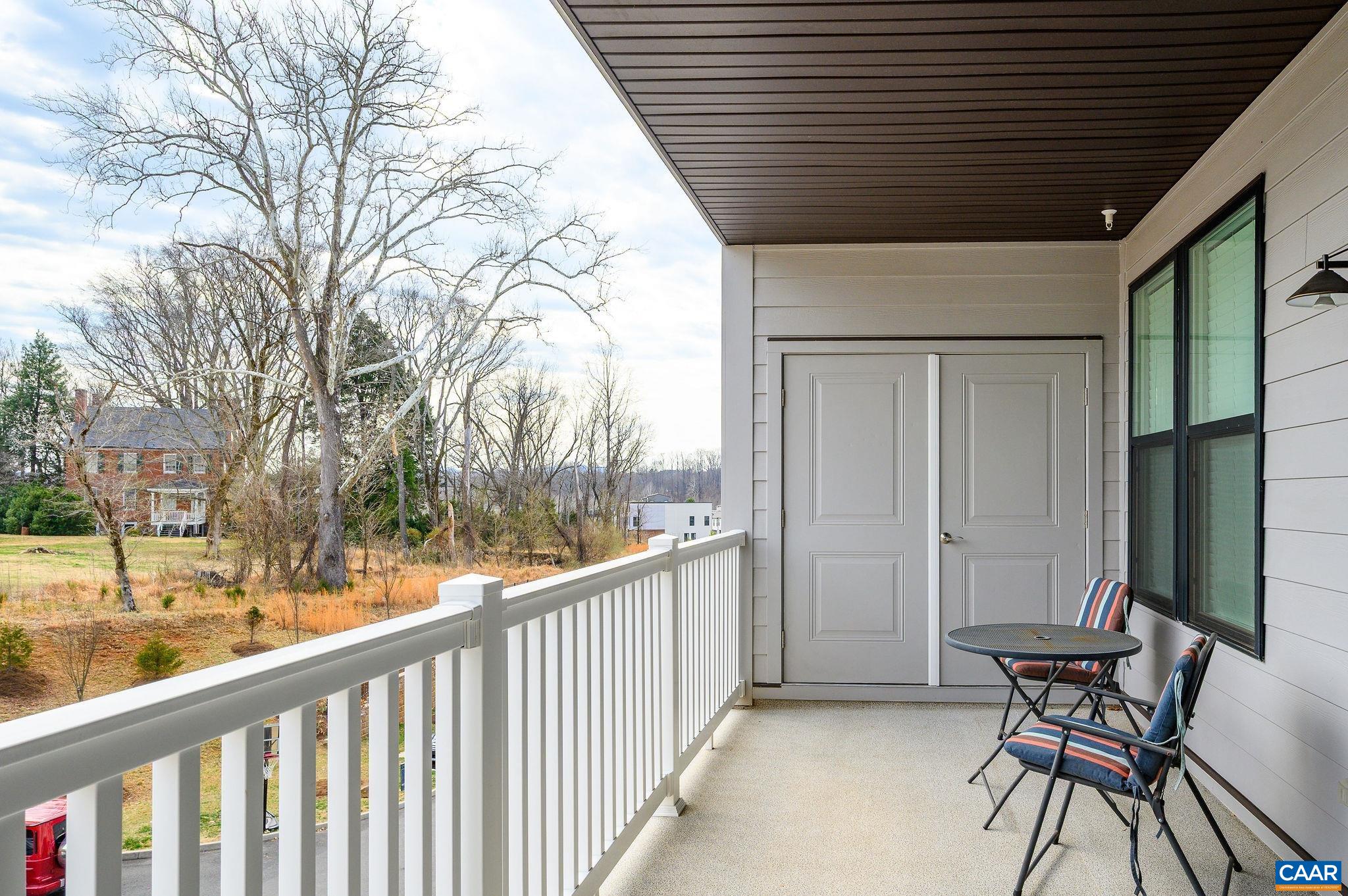 602 NOUSH CT Unit: B