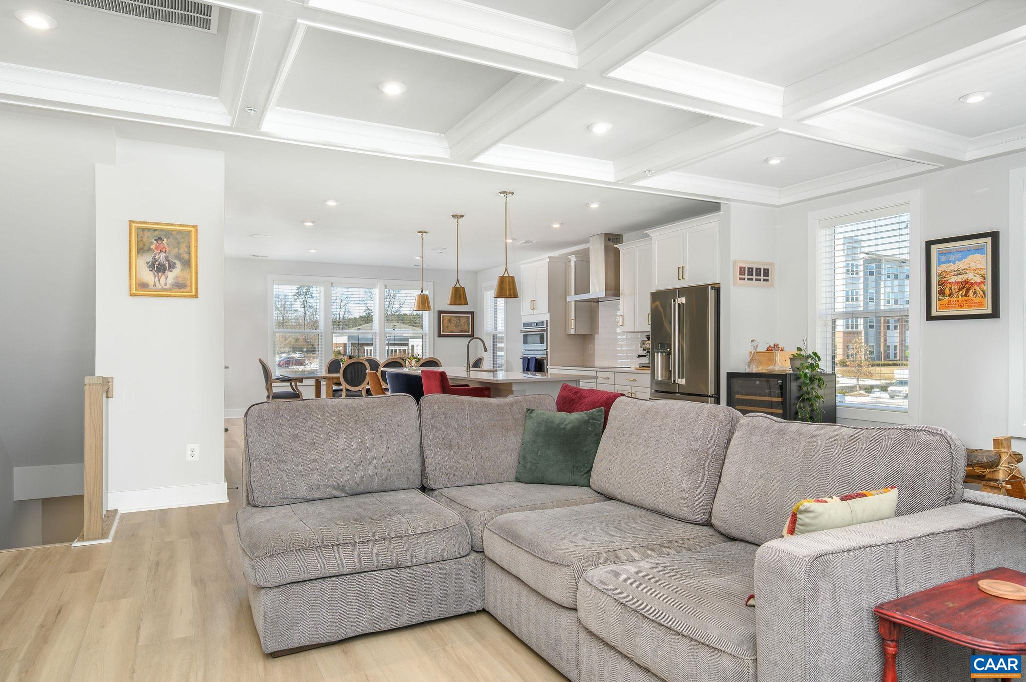 602 NOUSH CT Unit: B