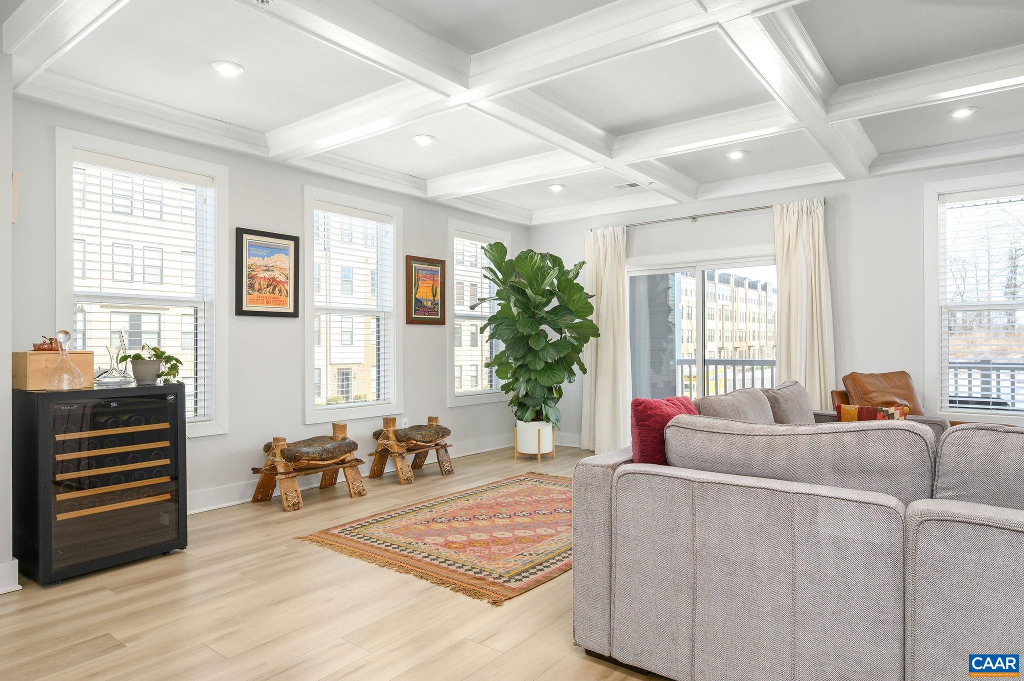 602 NOUSH CT Unit: B