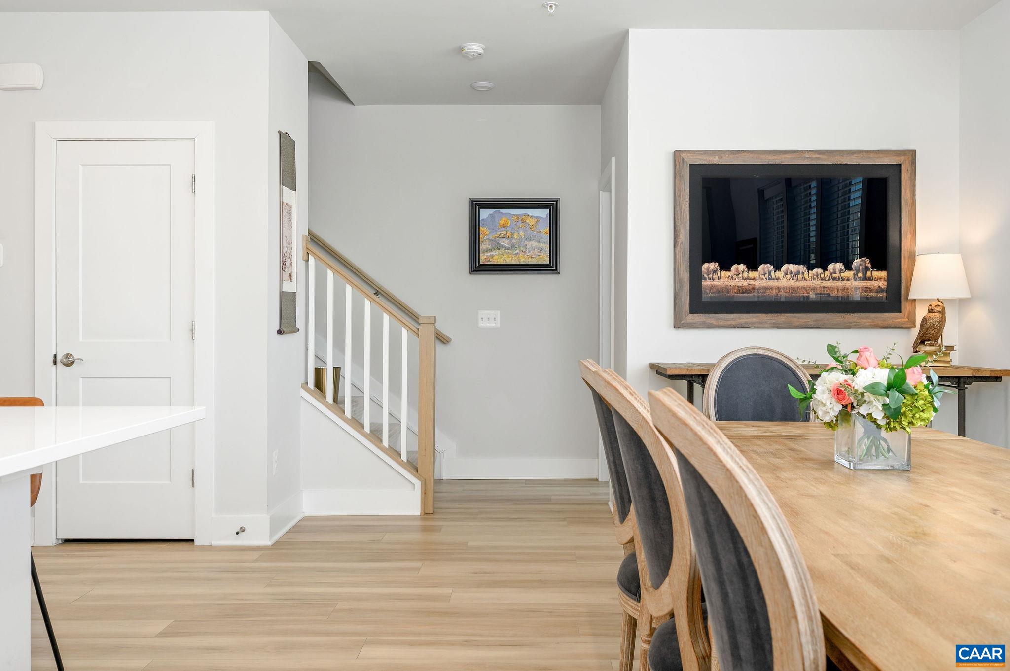 602 NOUSH CT Unit: B