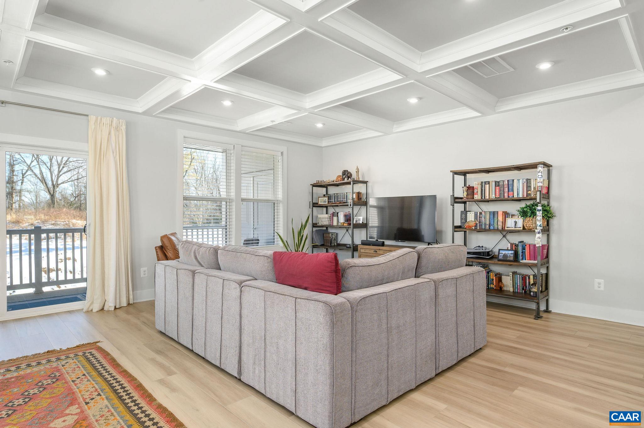 602 NOUSH CT Unit: B