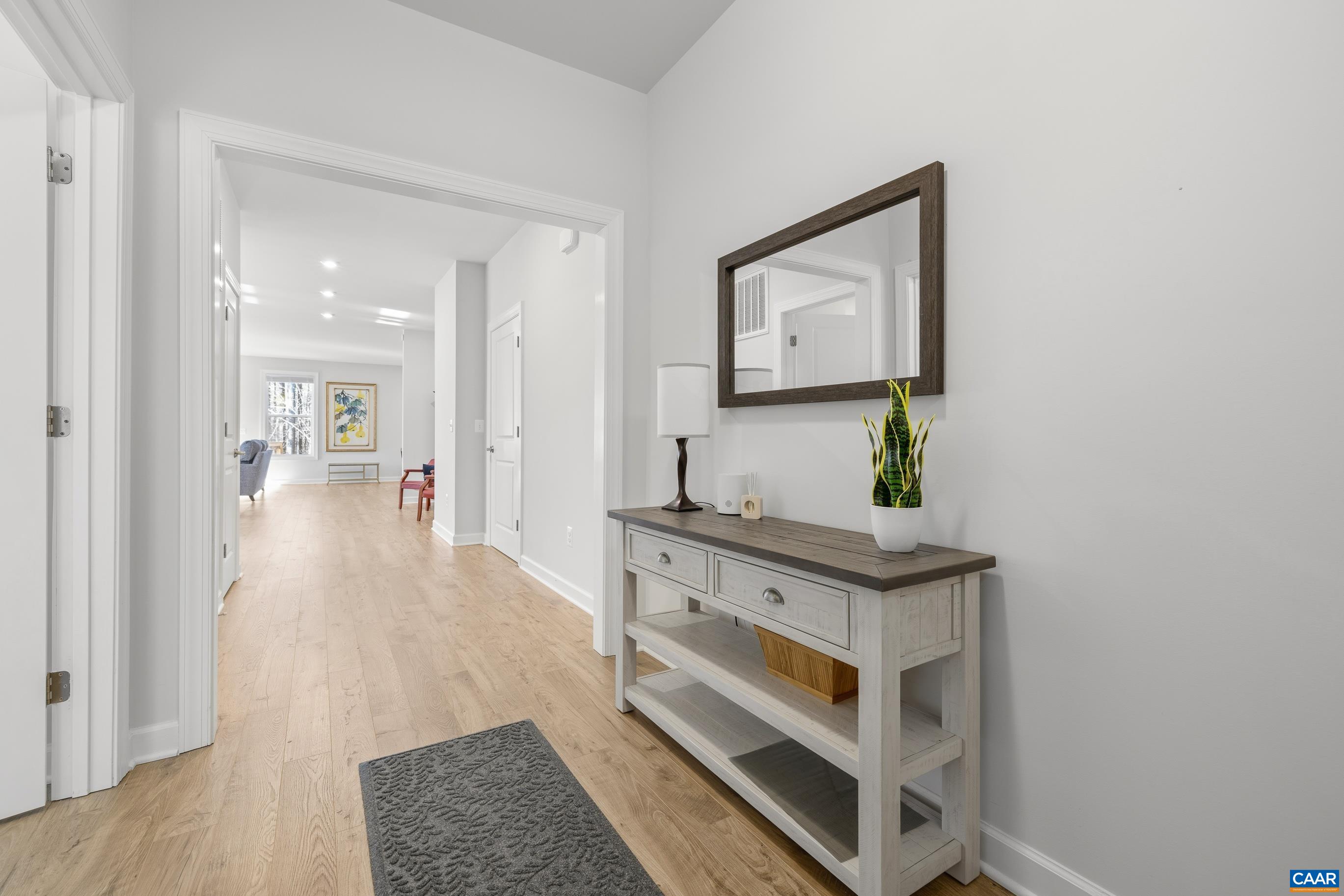 49 PINE SHADOW CT