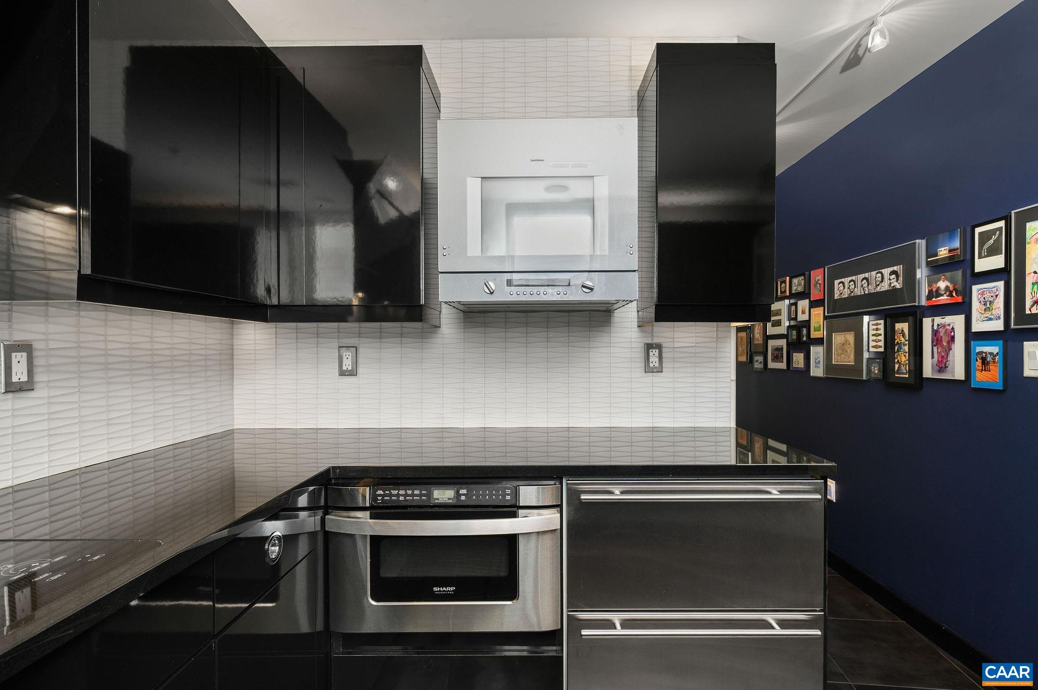 200 GARRETT ST Unit: 515