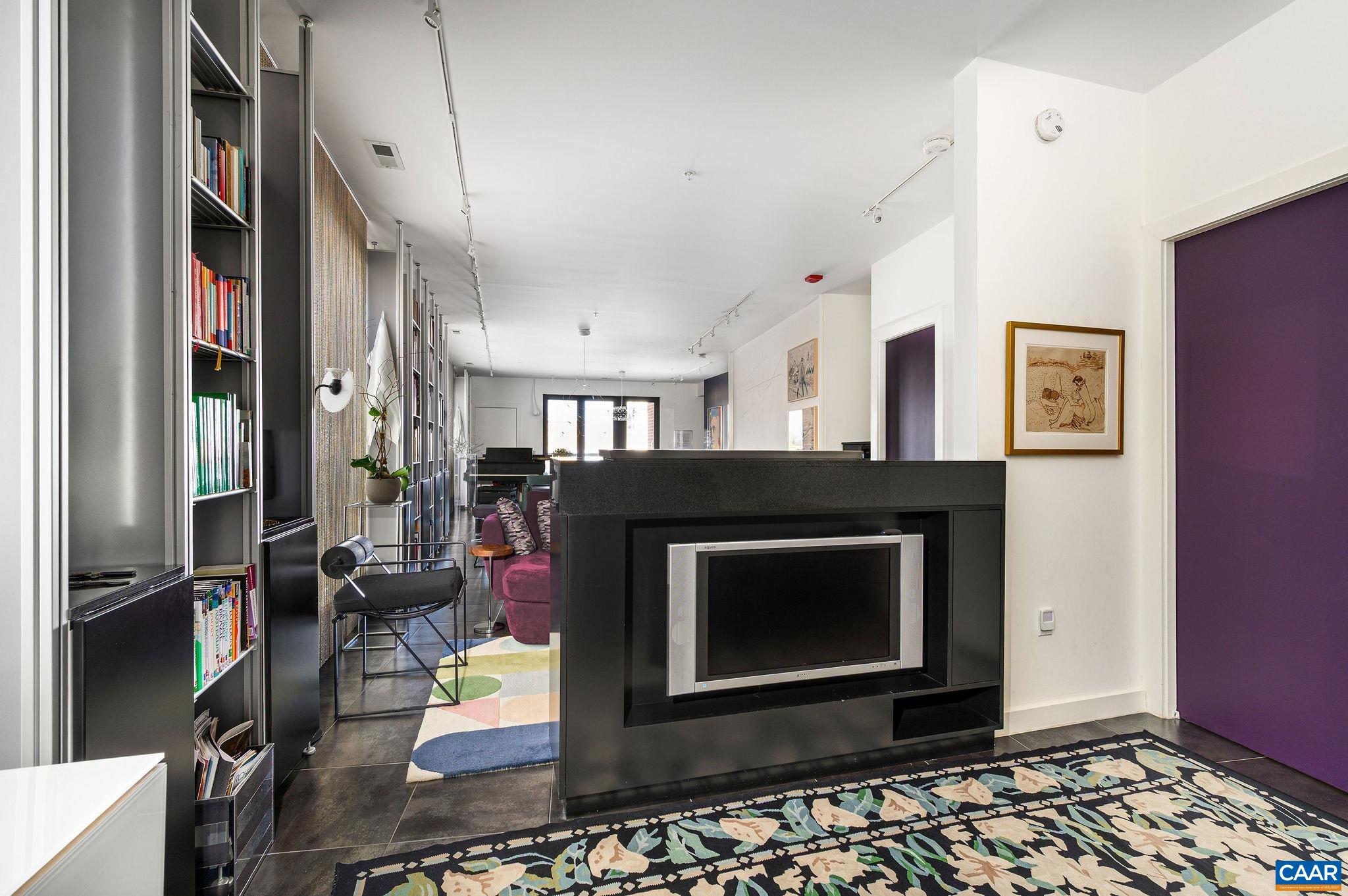 200 GARRETT ST Unit: 515