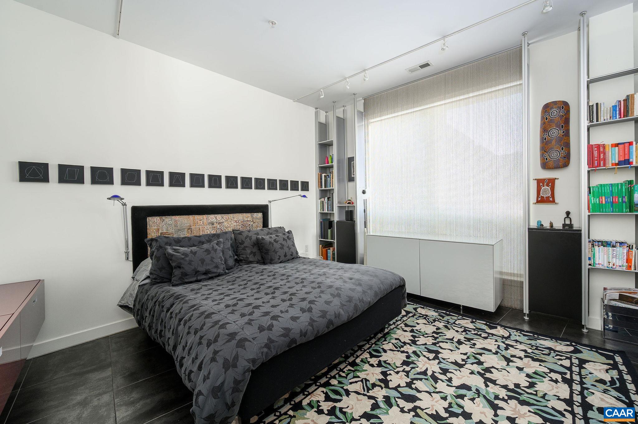 200 GARRETT ST Unit: 515