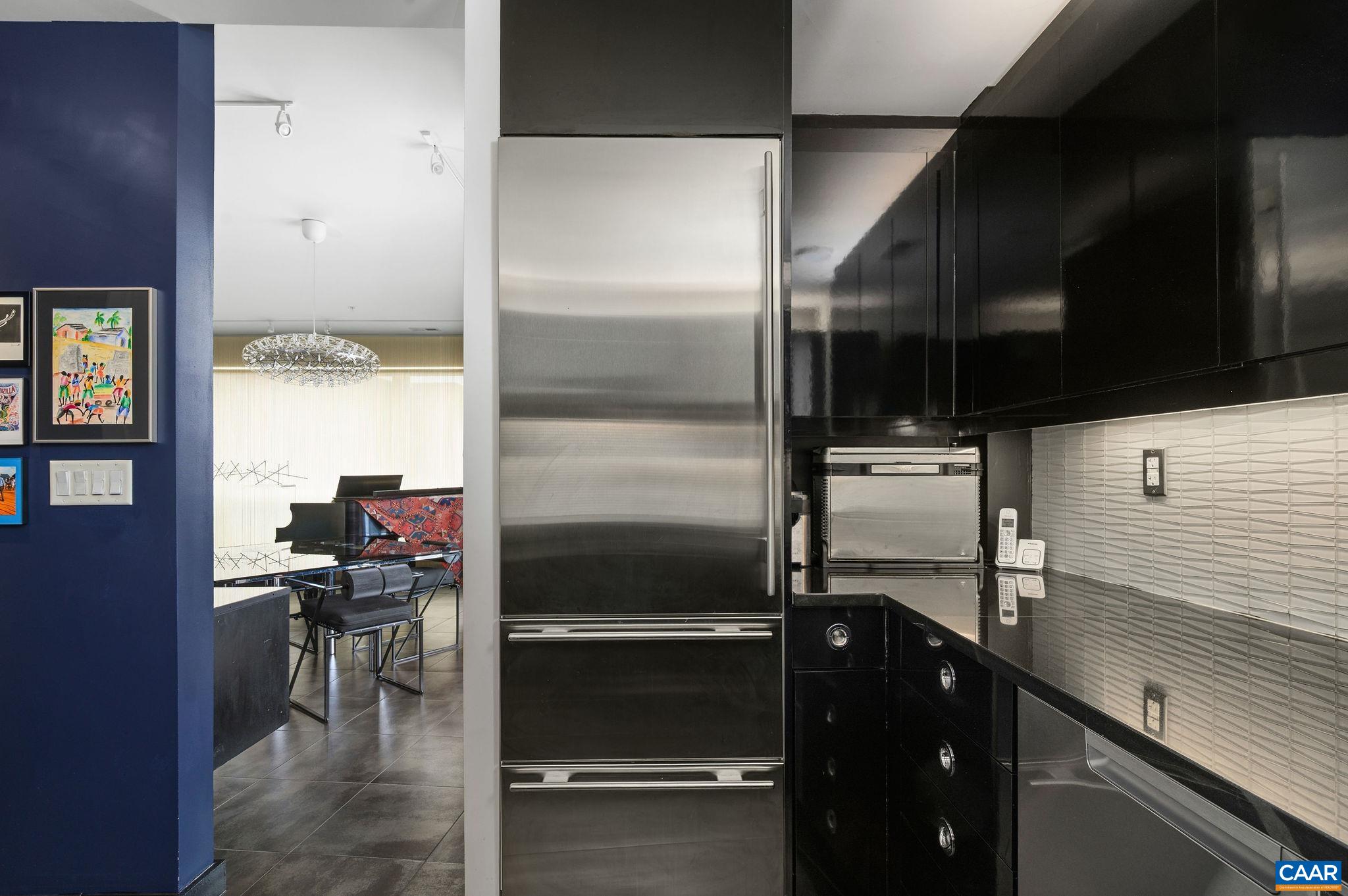 200 GARRETT ST Unit: 515