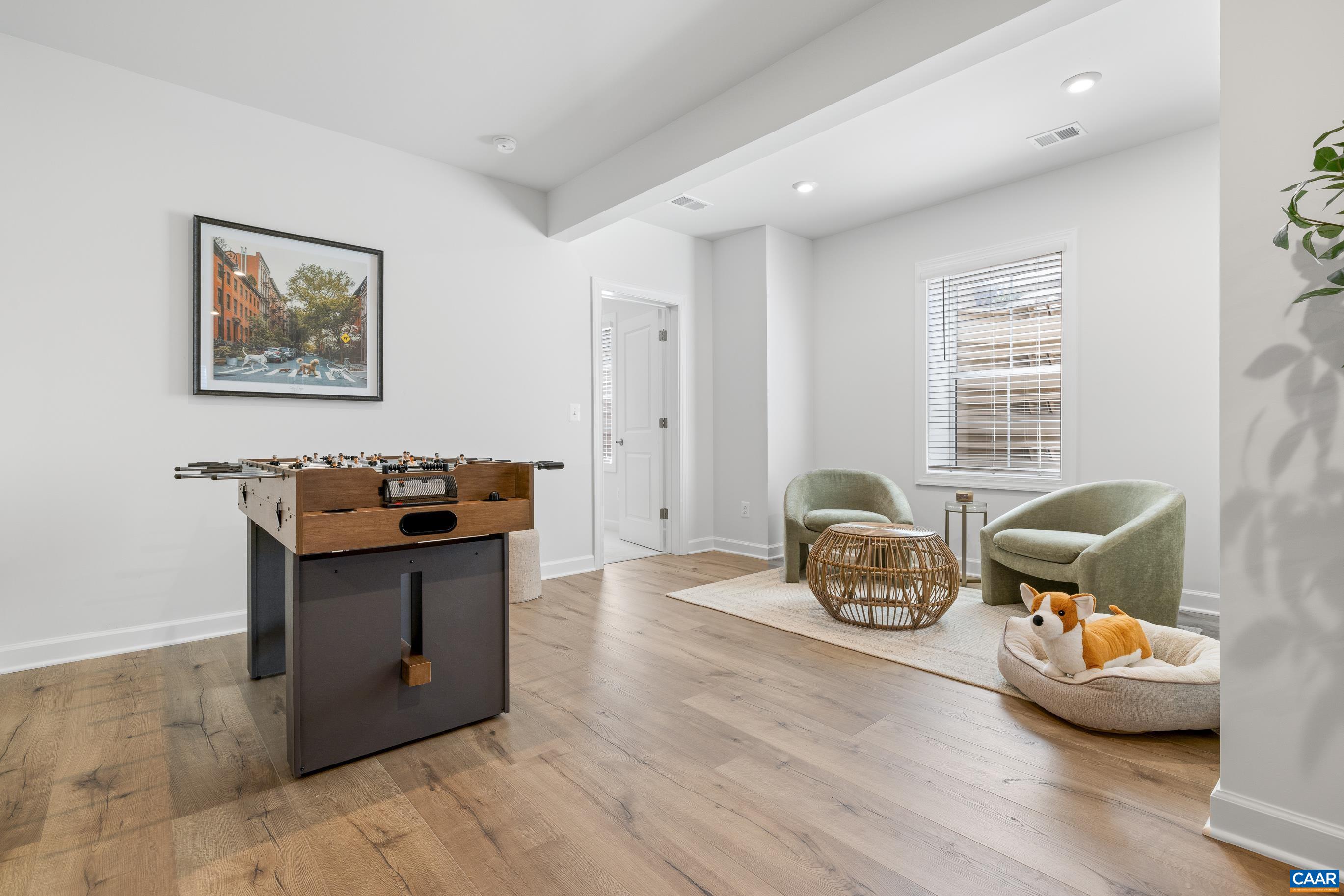34 FOWLER ST