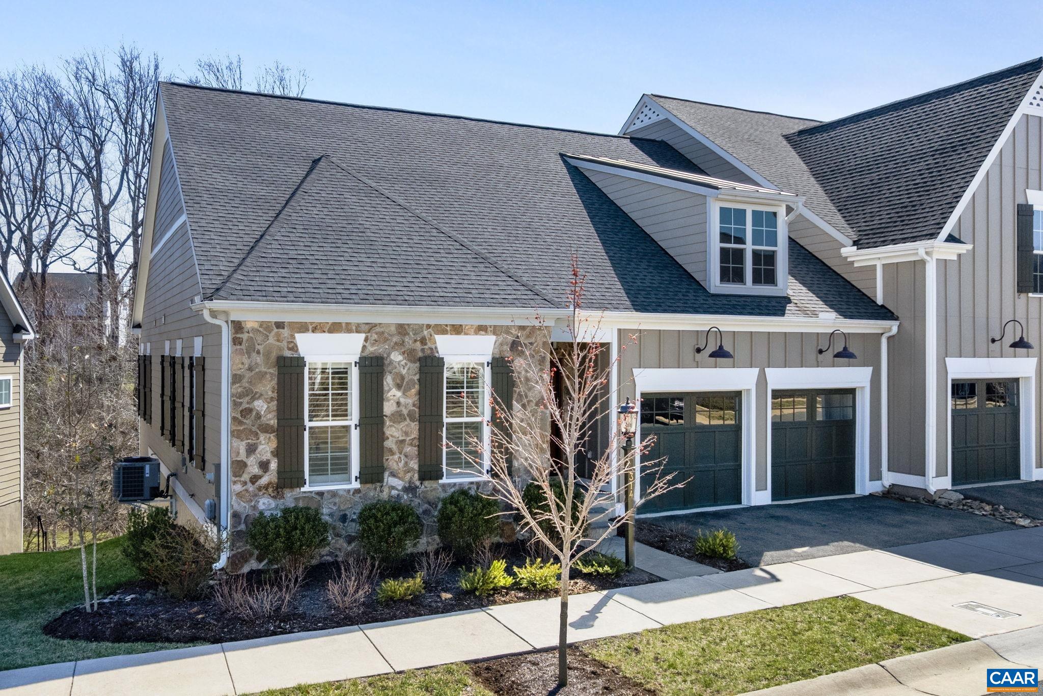 314 AVONDALE LN