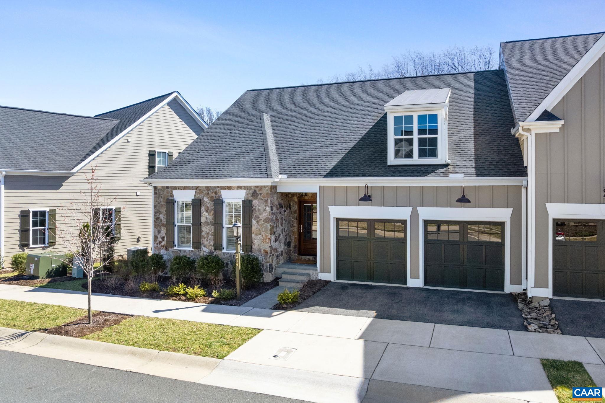 314 AVONDALE LN