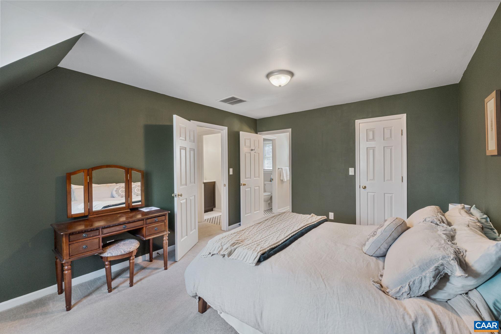 1783 HEARTHGLOW LN