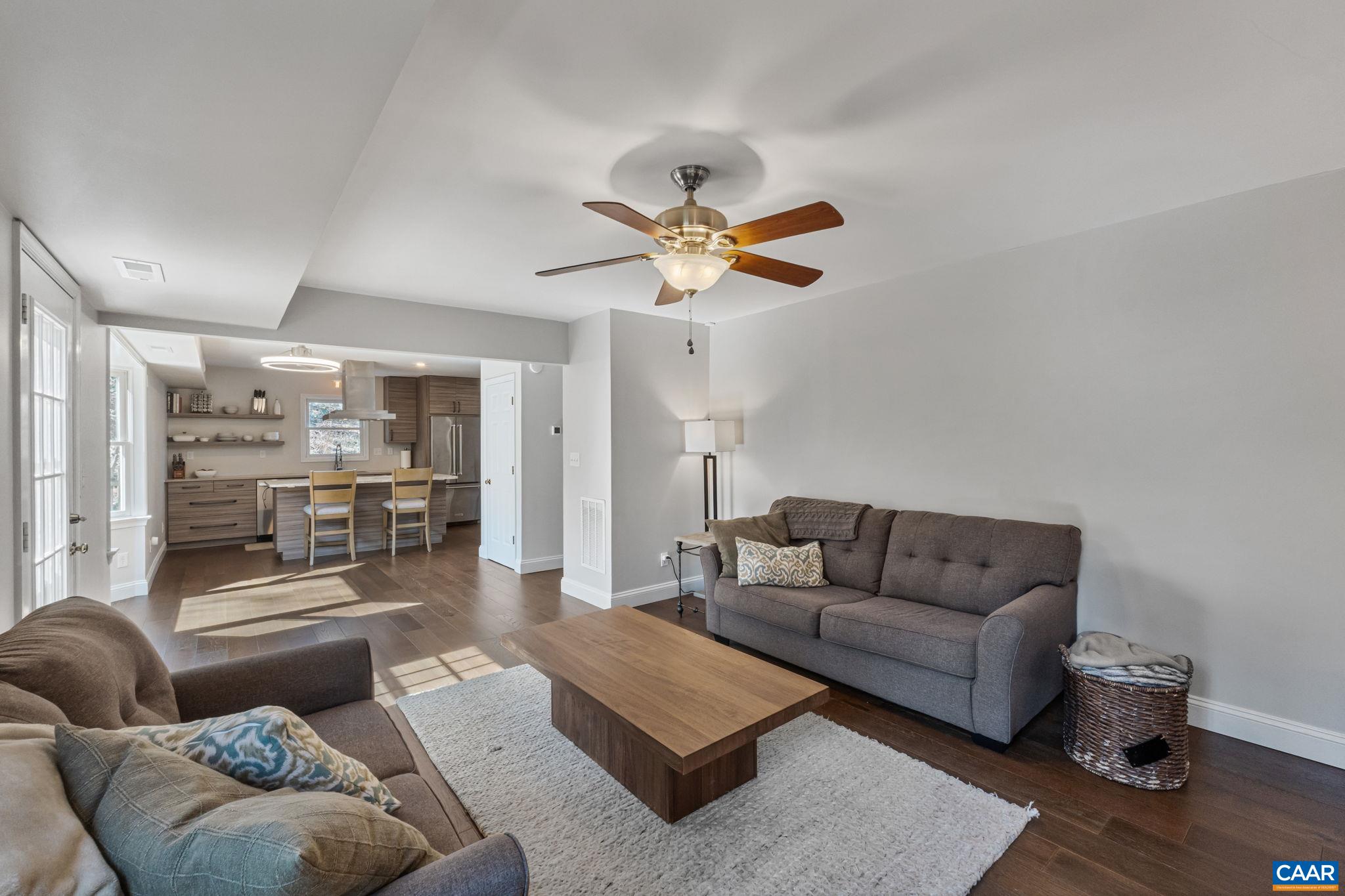 1783 HEARTHGLOW LN