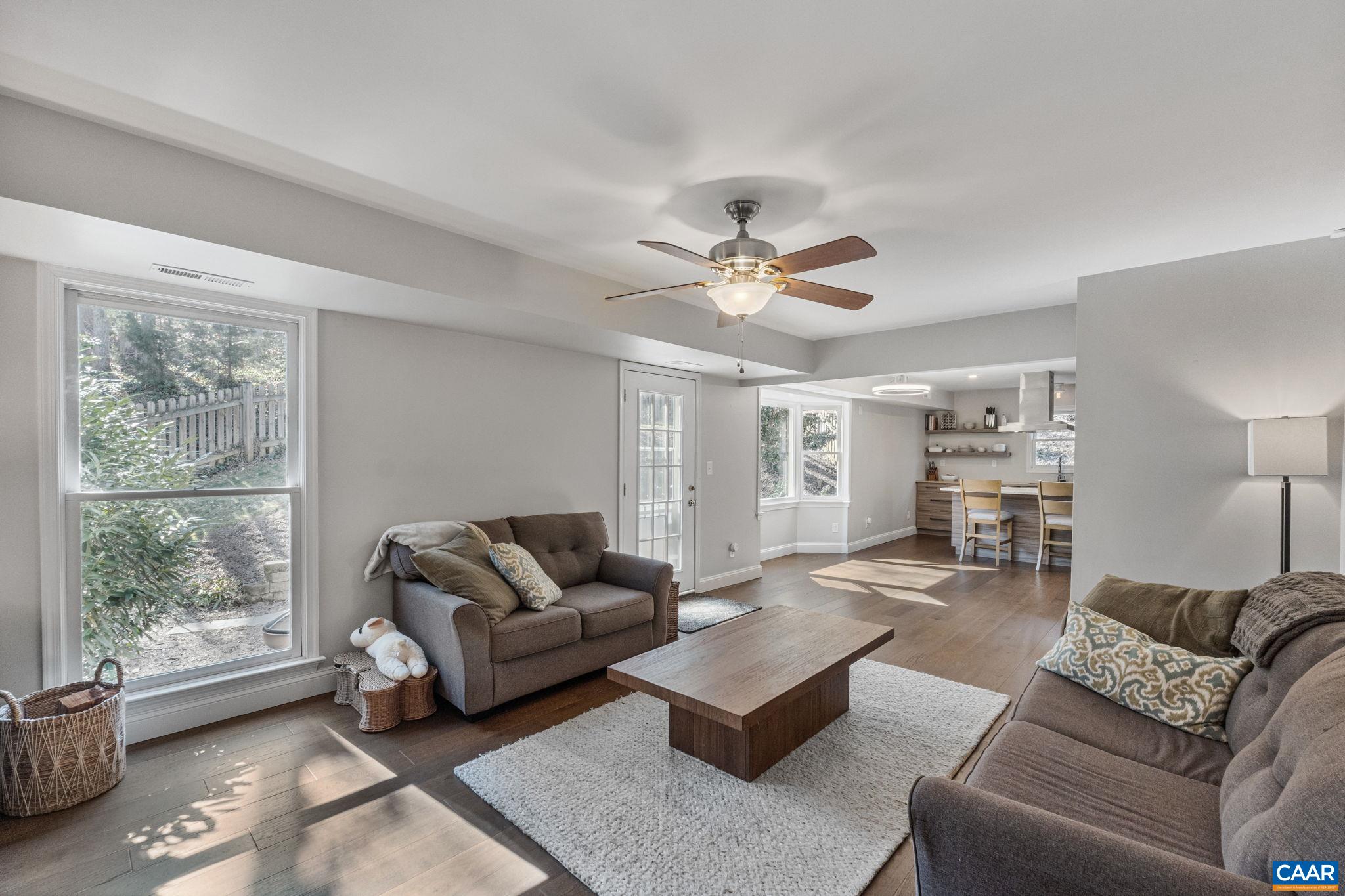 1783 HEARTHGLOW LN