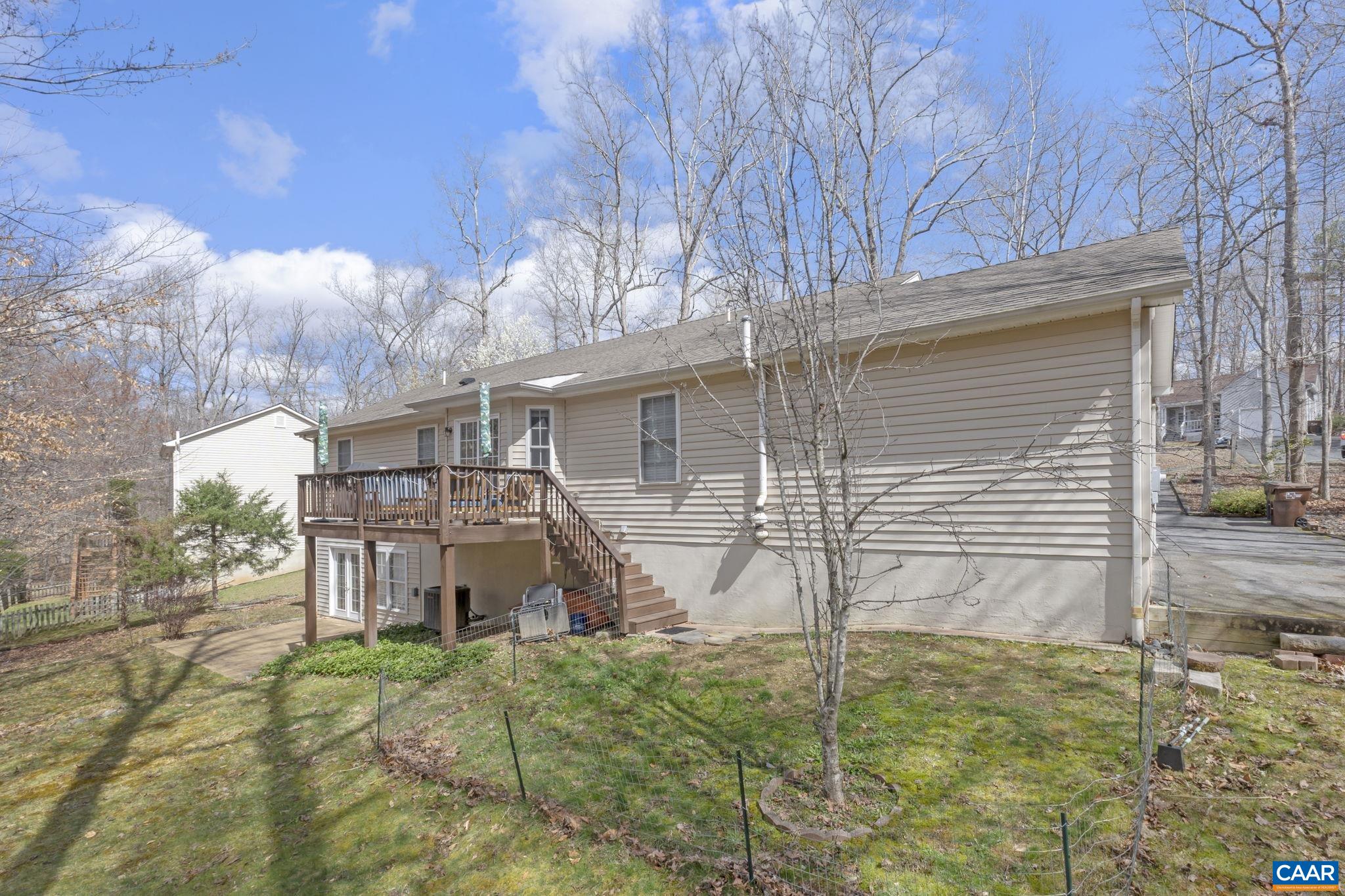 217 JEFFERSON DR